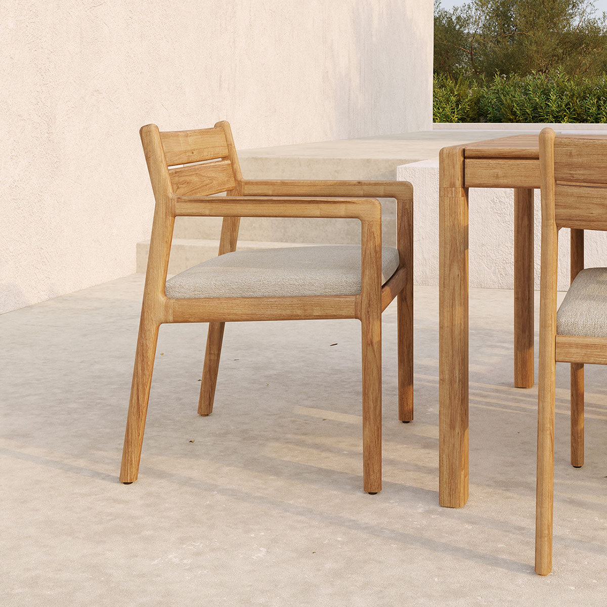 Outdoor Dining Arm Chair - Weather-Resistant Patio Chair for Garden, Deck, Poolside & Backyard - Comfortable & Durable Outdoor Seating