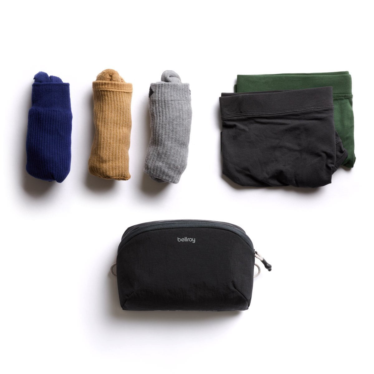Bellroy Lite Packing Pouch 2L - Ultra Lightweight Travel Organizer for Toiletries, Electronics & Accessories | Perfect for Carry-On Luggage, Weekend Trips & Minimalist Packing