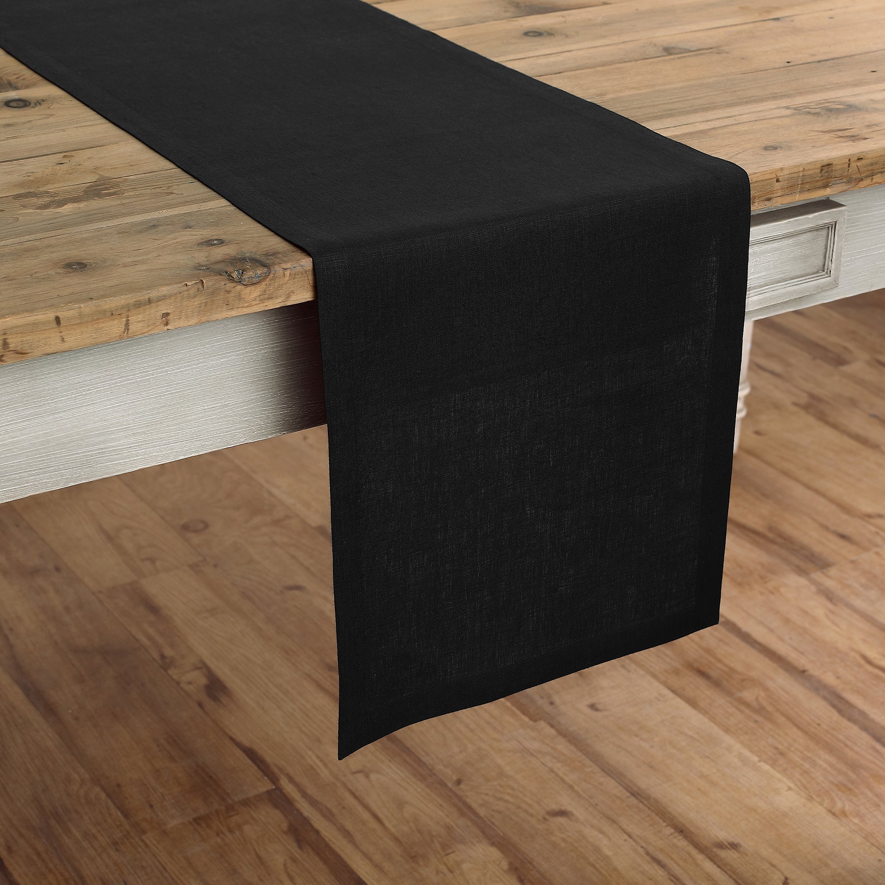 Elegant Fete Table Runner for Weddings, Parties & Events - Premium Decorative Dining Table Cloth for Home Decor & Special Occasions