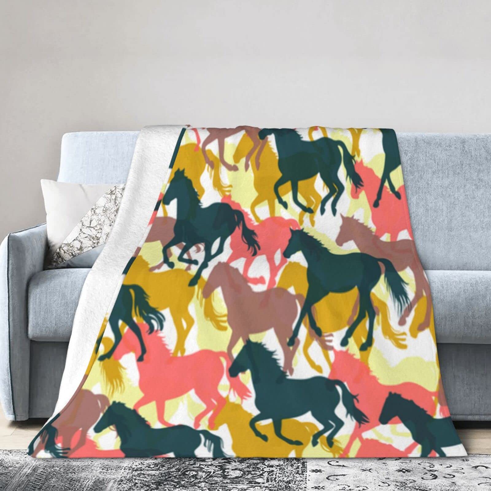 Vintage Wild Horse Print Flannel Throw Blanket - Ultra Soft & Warm Fleece Plush Blanket for Women & Men - Perfect for Sofa, Bed, Couch & Chair - Cozy All-Season Home Decor & Gift Idea