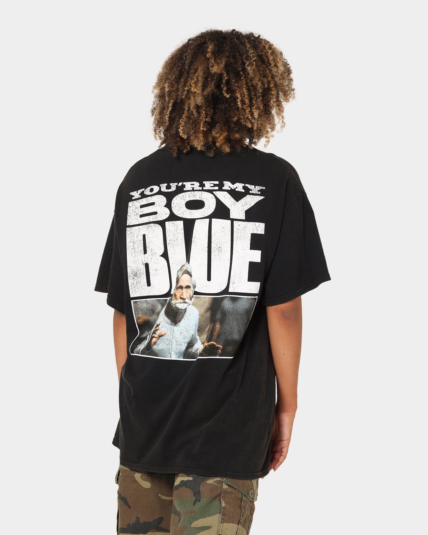 Vintage Old School T-Shirt - Black Wash Distressed Retro Tee for Men & Women | Perfect for Casual Wear, Street Style & 90s Fashion Outfits