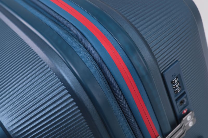 Tosca TCA510 Bel Air 29 Inch Large Spinner Hardshell Suitcase - Blue/Red - Perfect for International Travel & Business Trips