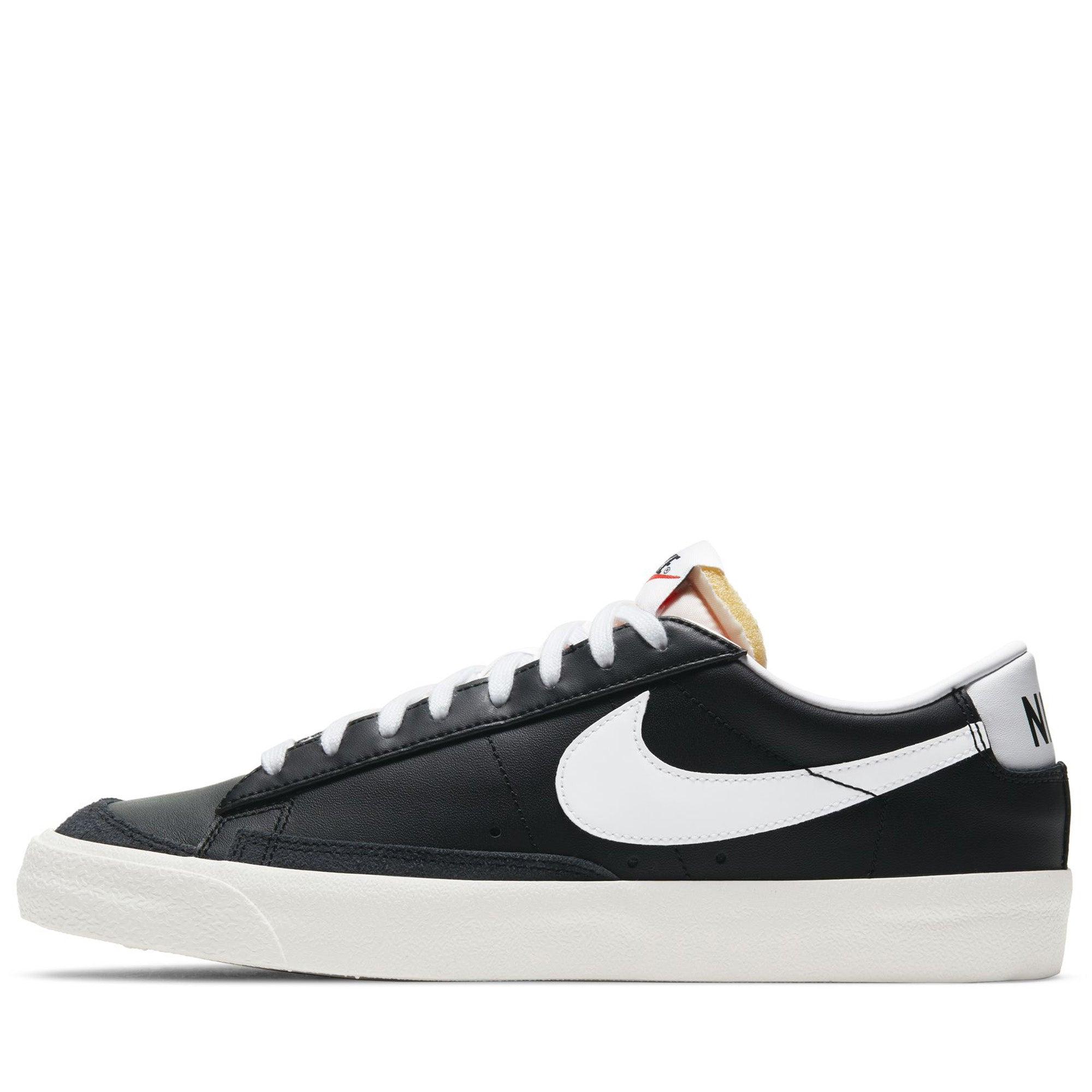 Nike Blazer Low '77 Sneakers - Black & White Retro Basketball Shoes for Men & Women | Casual Streetwear & Gym Workout Shoes