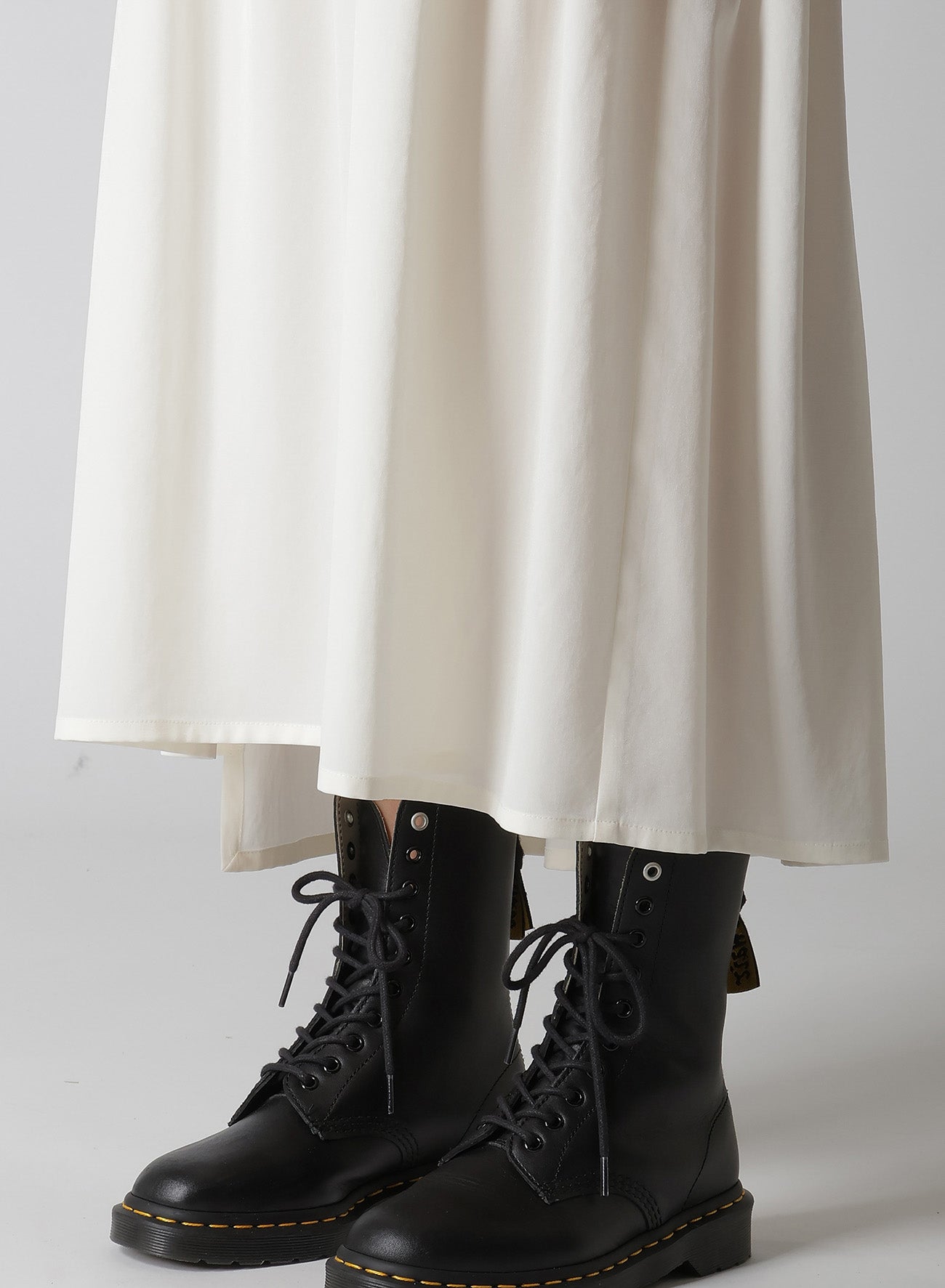 Elegant French Sleeve Dress in Crepe de Chine Fabric - Perfect for Office Wear, Cocktail Parties & Special Occasions