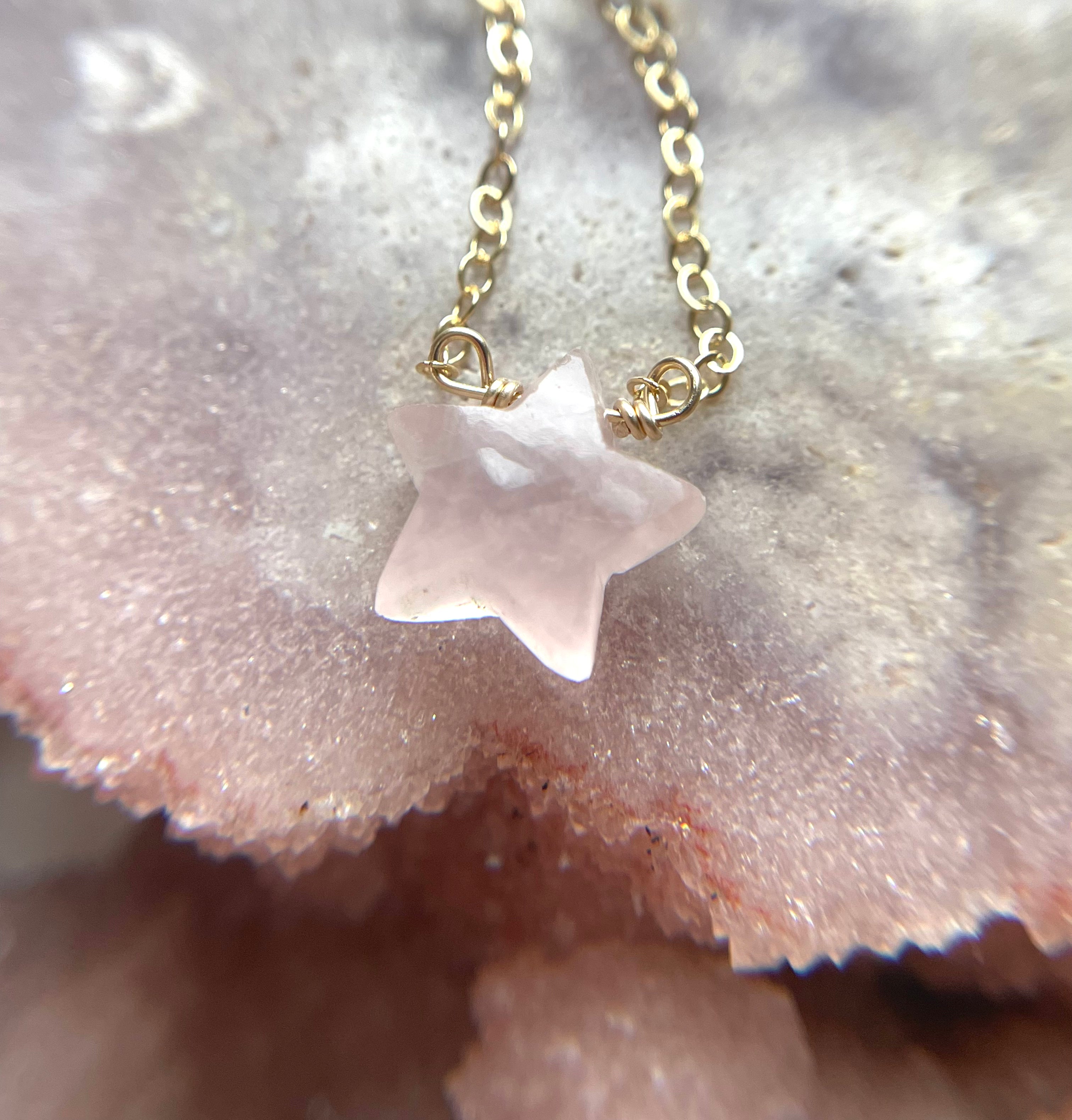 Rose Quartz Star Necklace - Silver or Gold Filled Crystal Healing Jewelry for Women - Perfect for Meditation, Energy Balancing & Spiritual Gifts