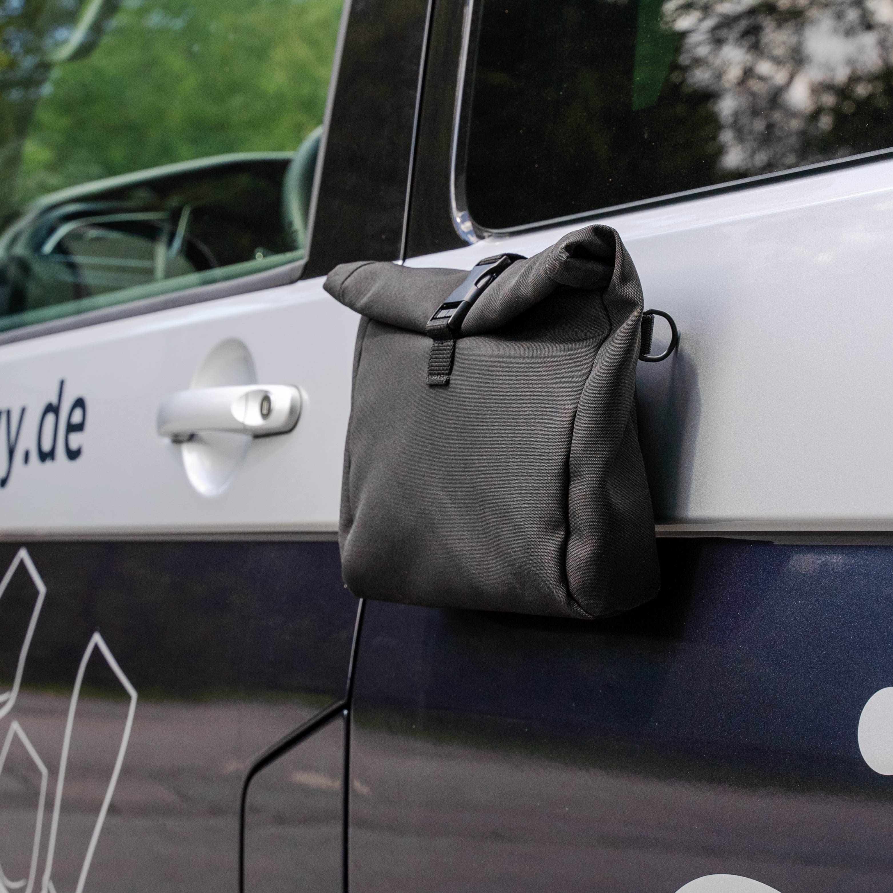 Magnetic Bag MEDIUM with Strip - Perfect for Office, Travel & Everyday Use