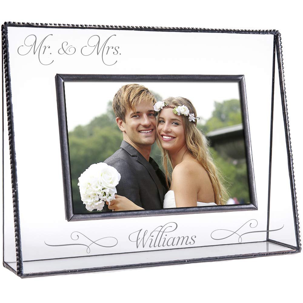 Personalized Mr & Mrs Wedding Picture Frame - 4x6 Glass Keepsake for Couples & Newlyweds - Perfect for Engagement Photos