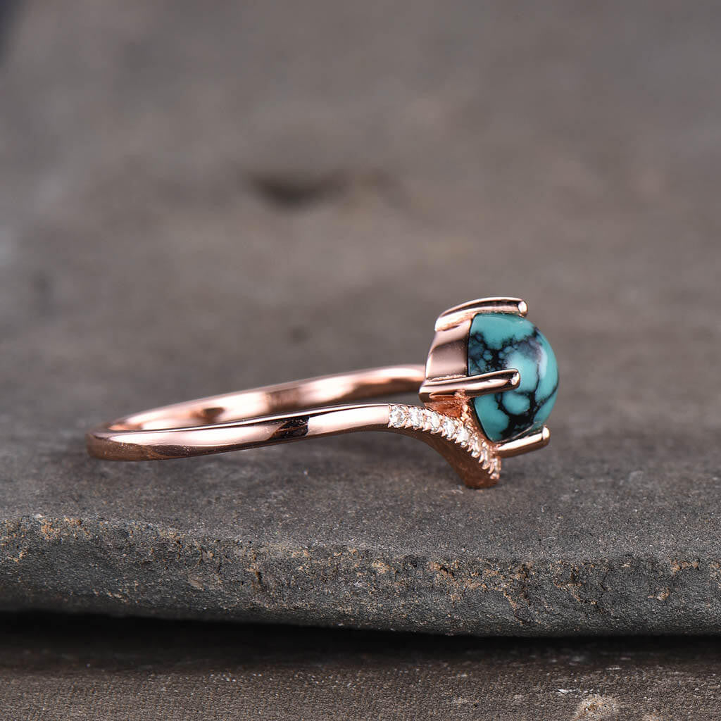 Elegant Turquoise Engagement Ring with Curved V Diamond Band - Perfect for Wedding, Proposal & Anniversary Gifts