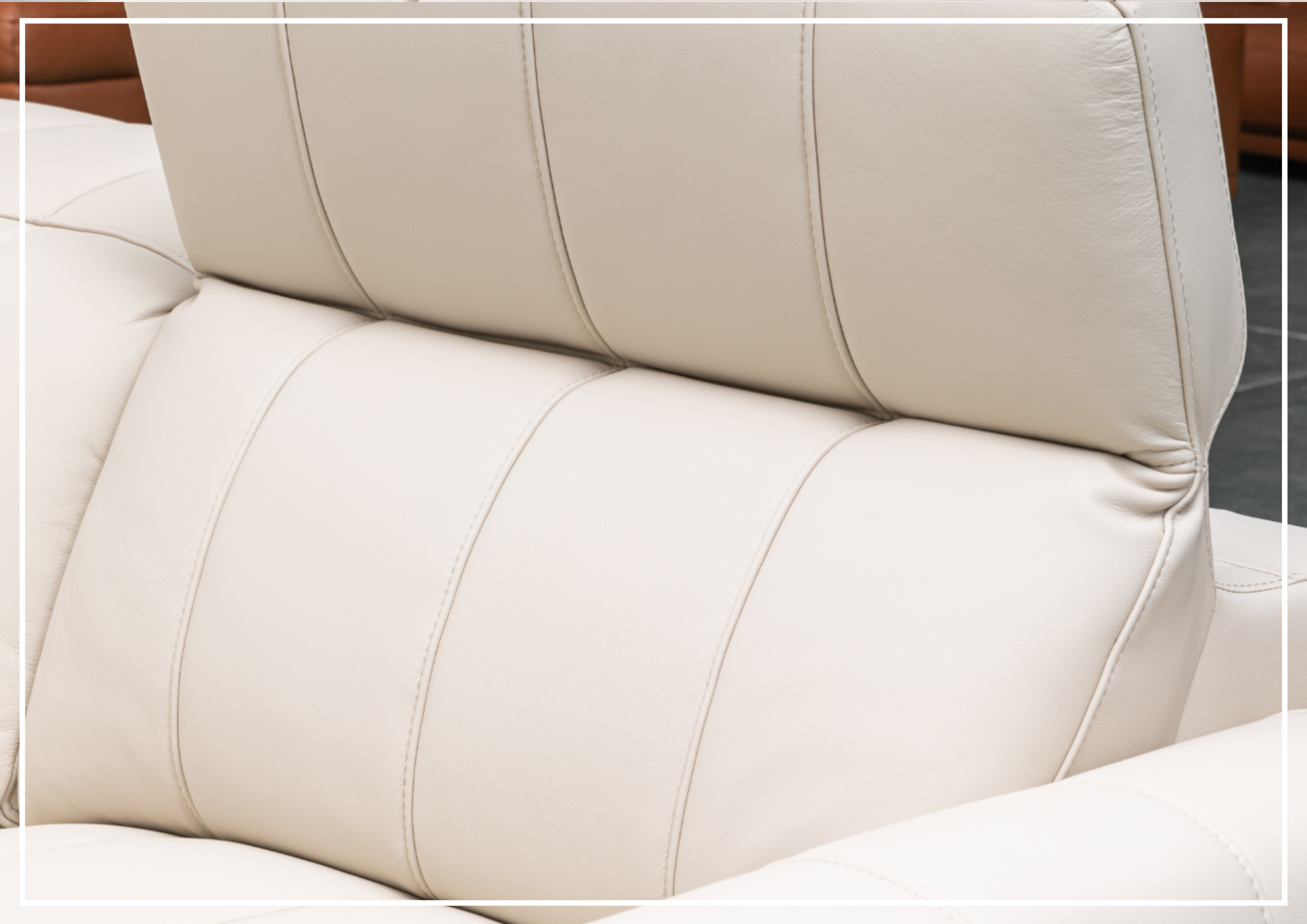 Klaussner Capri 3-Seater Beige Leather Power Reclining Sofa - Modern Living Room Furniture for Home Theater & Relaxation