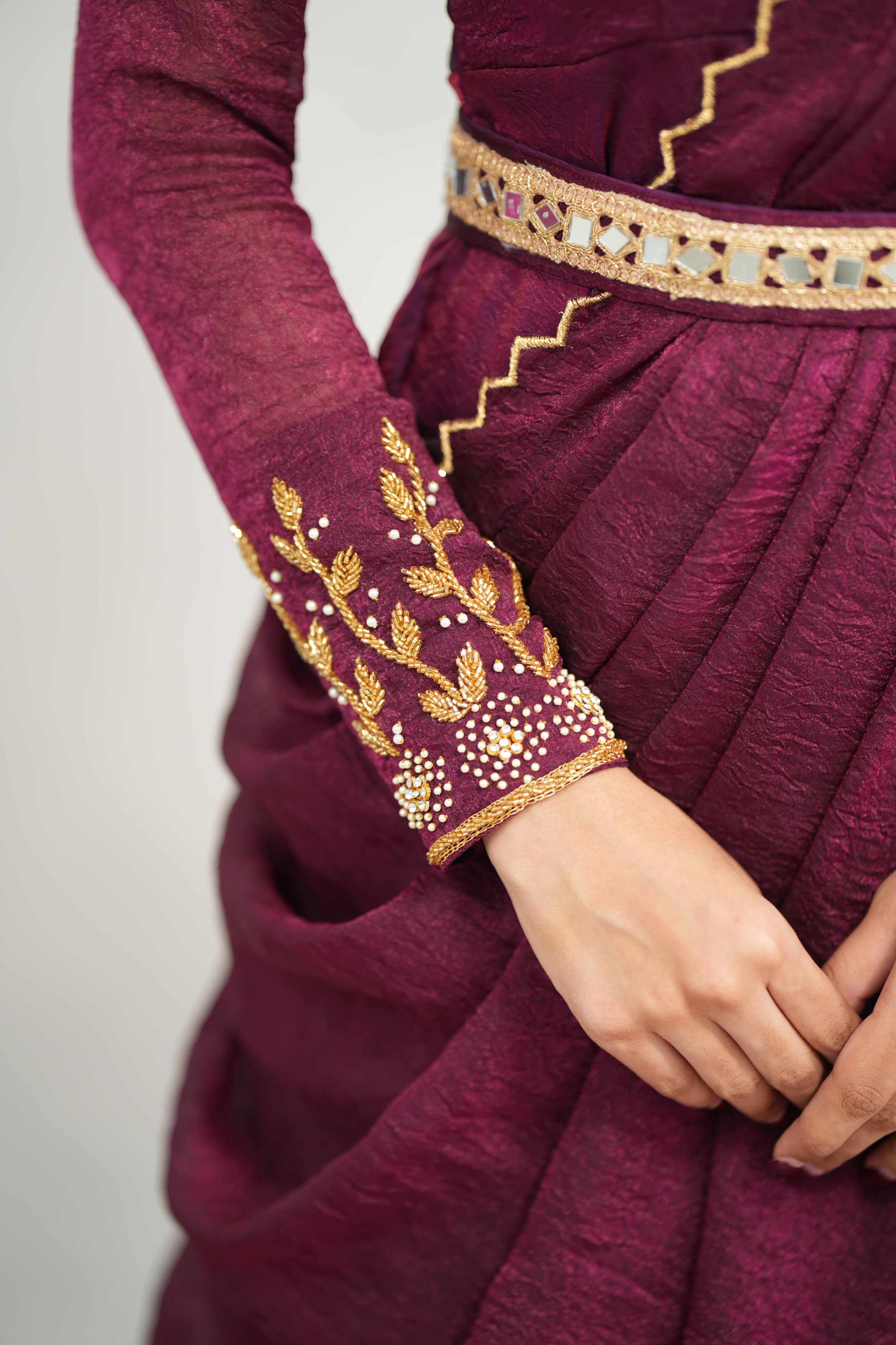 Vidhya Premium Designer Drape Wear - Elegant Fashion Shawl for Women | Perfect for Parties, Weddings & Special Occasions