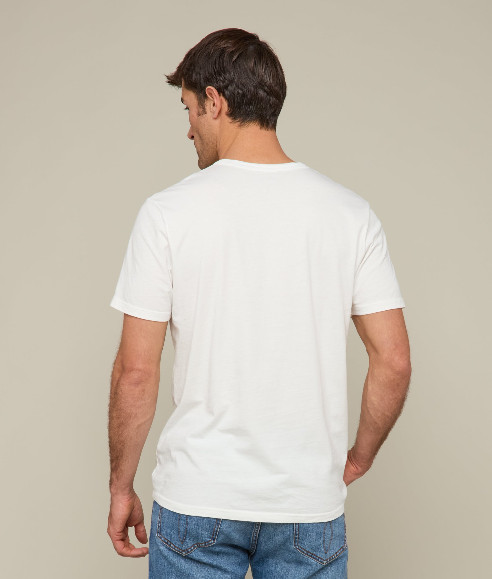 Lucchese Racehorse T-Shirt for Men - Premium White Cotton Tee - Comfortable Casual Wear for Horse Racing, Rodeo & Western Events