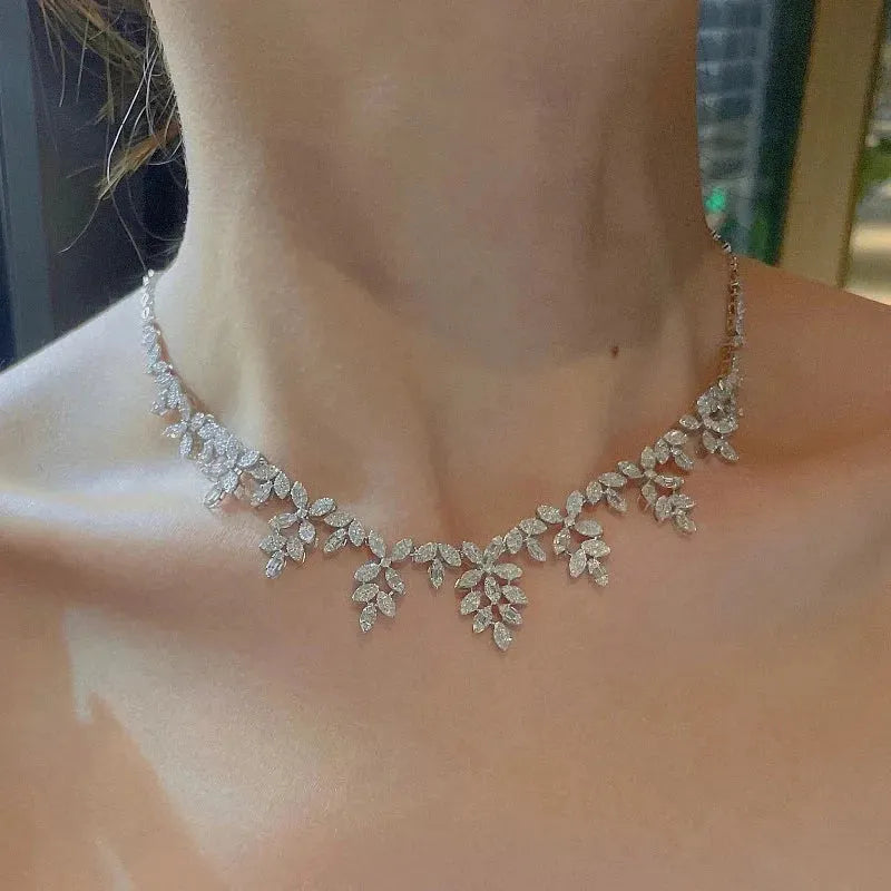 18K White Gold 4ct H Real Diamond Olive Leaf Necklace for Women - Elegant Luxury Jewelry Gift for Banquet, Party & Special Occasions