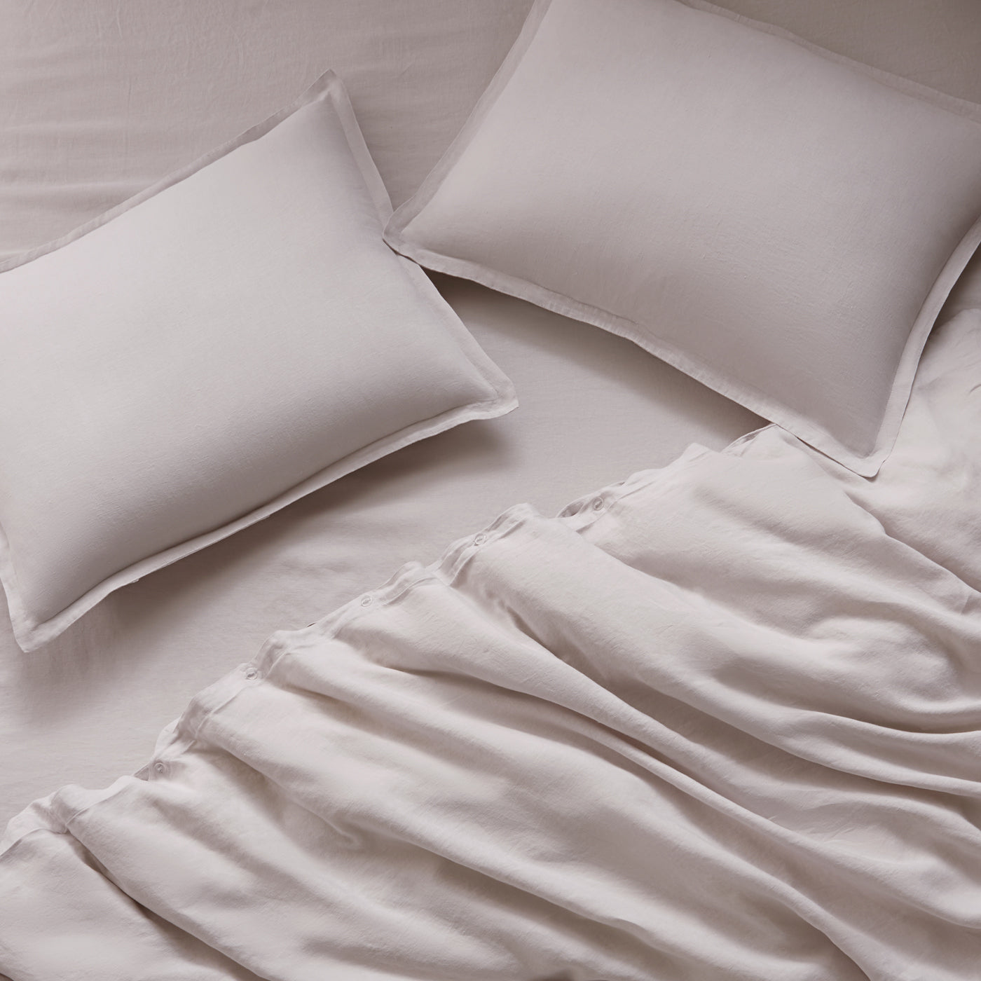 Premium 100% Linen Sham Pillowcase - Breathable & Soft for All Seasons - Perfect for Bedroom, Guest Room, or Vacation Home Decor