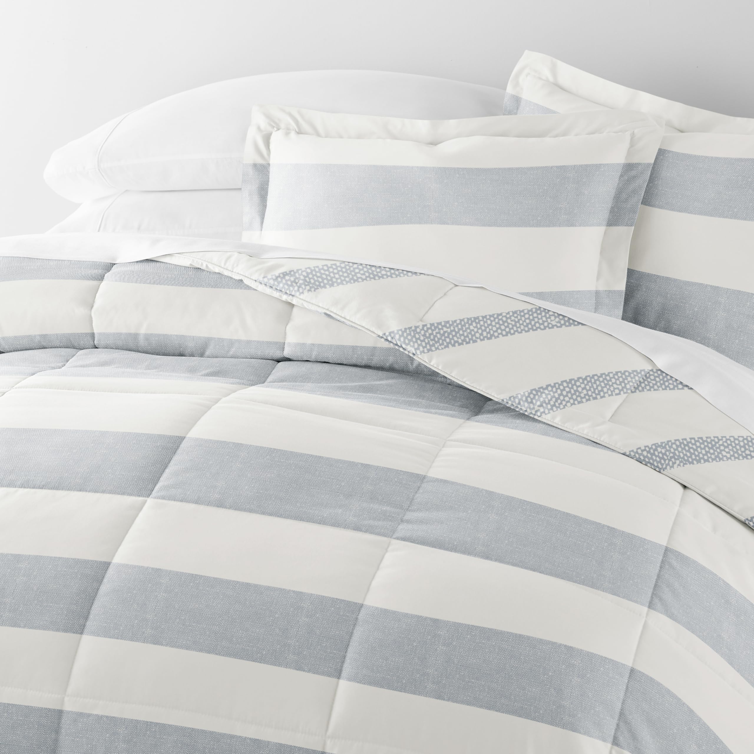 Luxury Reversible King Size Comforter Set (3 Piece) - Soft & Lightweight Down Alternative Bedding - Includes King Comforter & 2 Pillow Shams - Perfect for Master Bedroom, Guest Room & Cozy Home Decor
