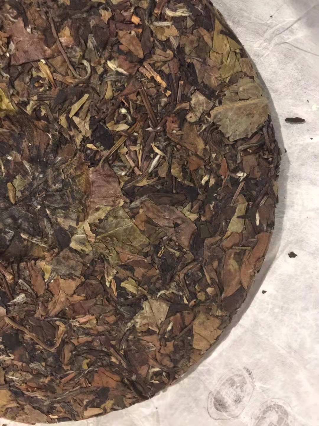 Premium OVP Fu Ding White Tea - 2010 Vintage Shou Mei White Tea, 330g for Tea Lovers | Perfect for Relaxation, Meditation & Gift Giving