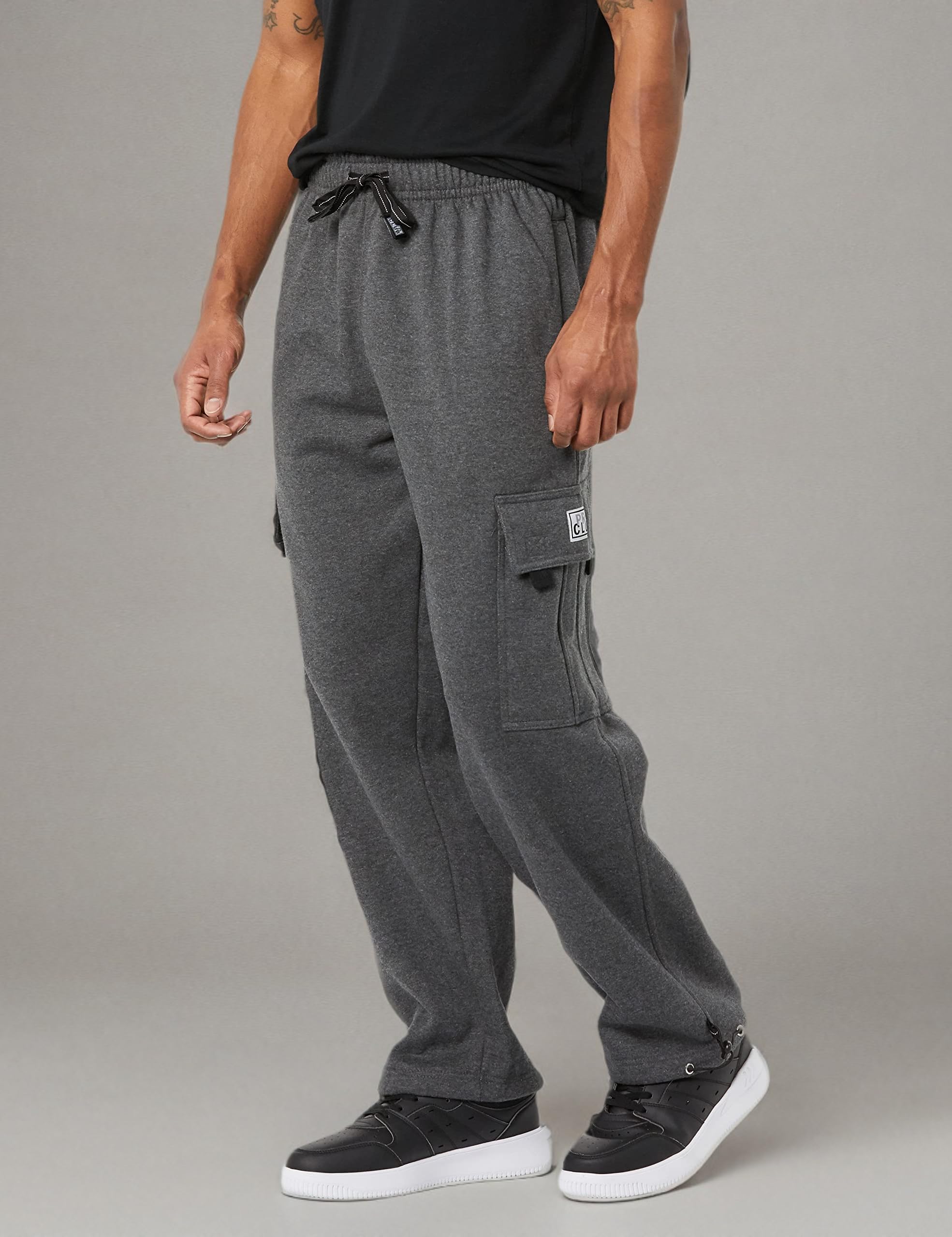 Pro Club Men's Heavyweight Fleece Cargo Pants - Durable Workwear for Outdoor Activities, Hiking & Casual Wear | Warm Winter Pants with Multiple Pockets
