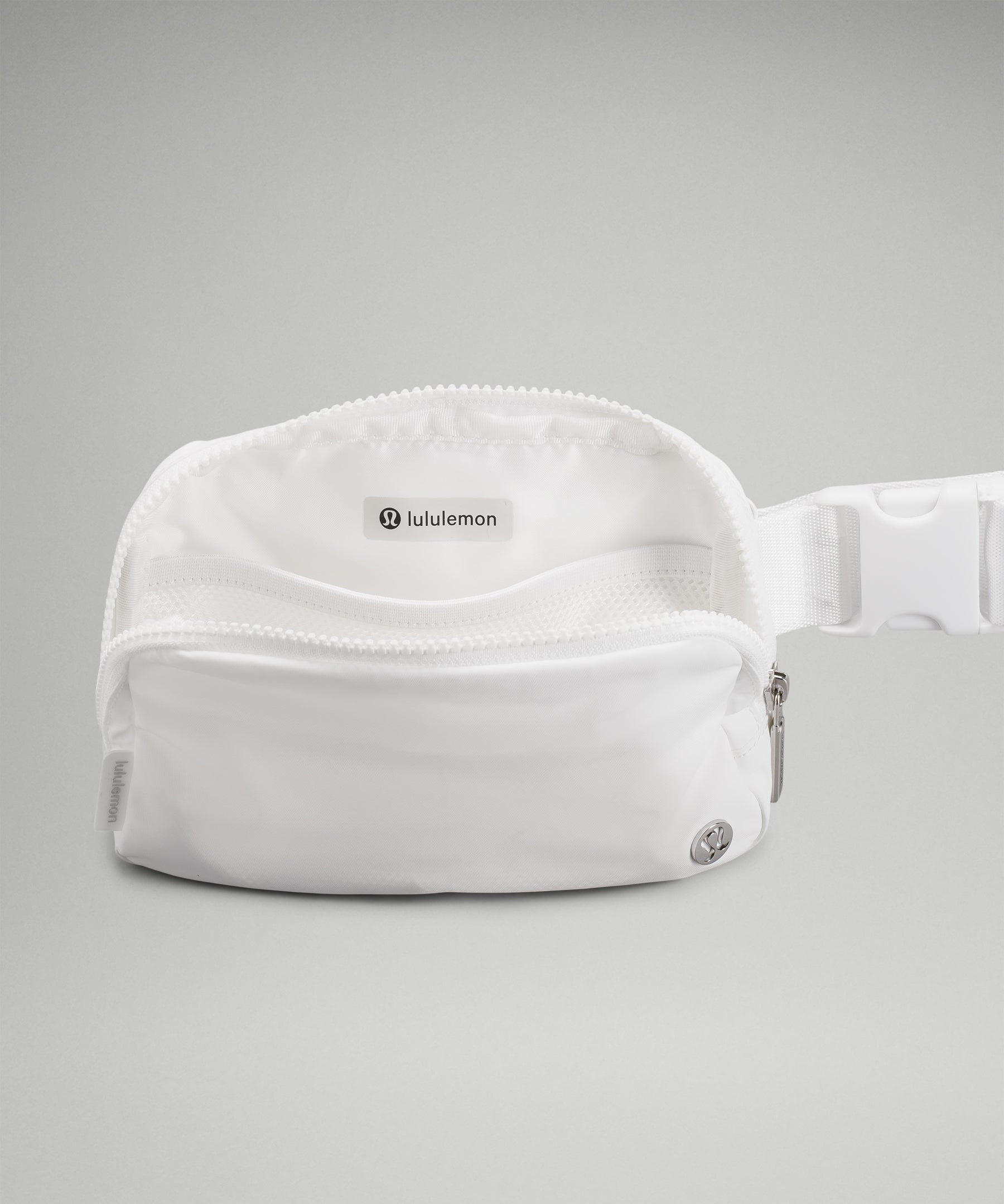 Lululemon Everywhere Belt Bag - Water-Resistant Waist Pack for Running, Travel & Daily Use - Hands-Free Crossbody Fanny Pack for Women & Men - Perfect for Gym, Hiking & Outdoor Activities