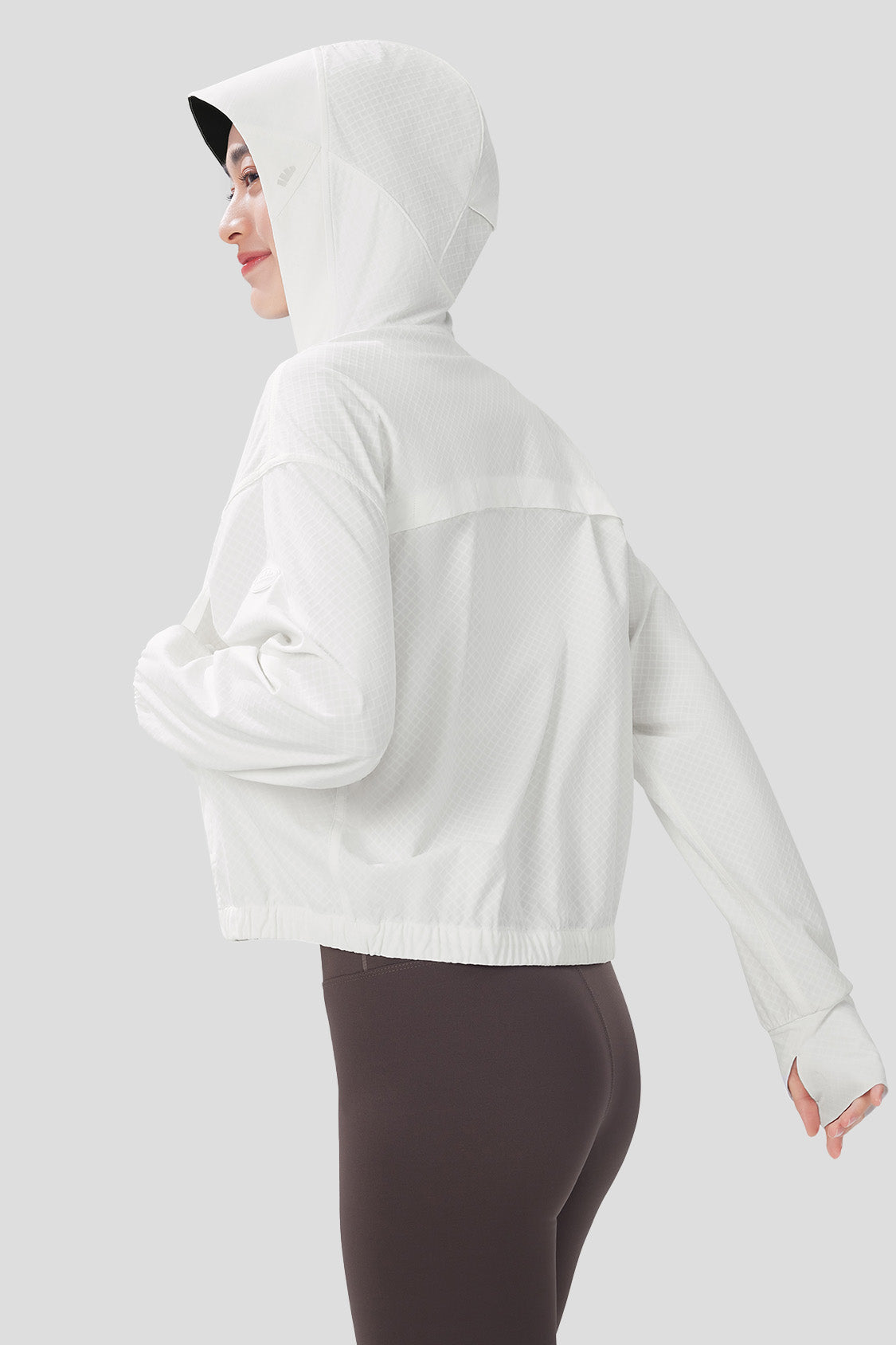 UPF50+ Women's Lightweight Sun Protection Jacket - Breathable UV Sun Shirt for Outdoor Activities, Hiking, Beach & Summer Travel