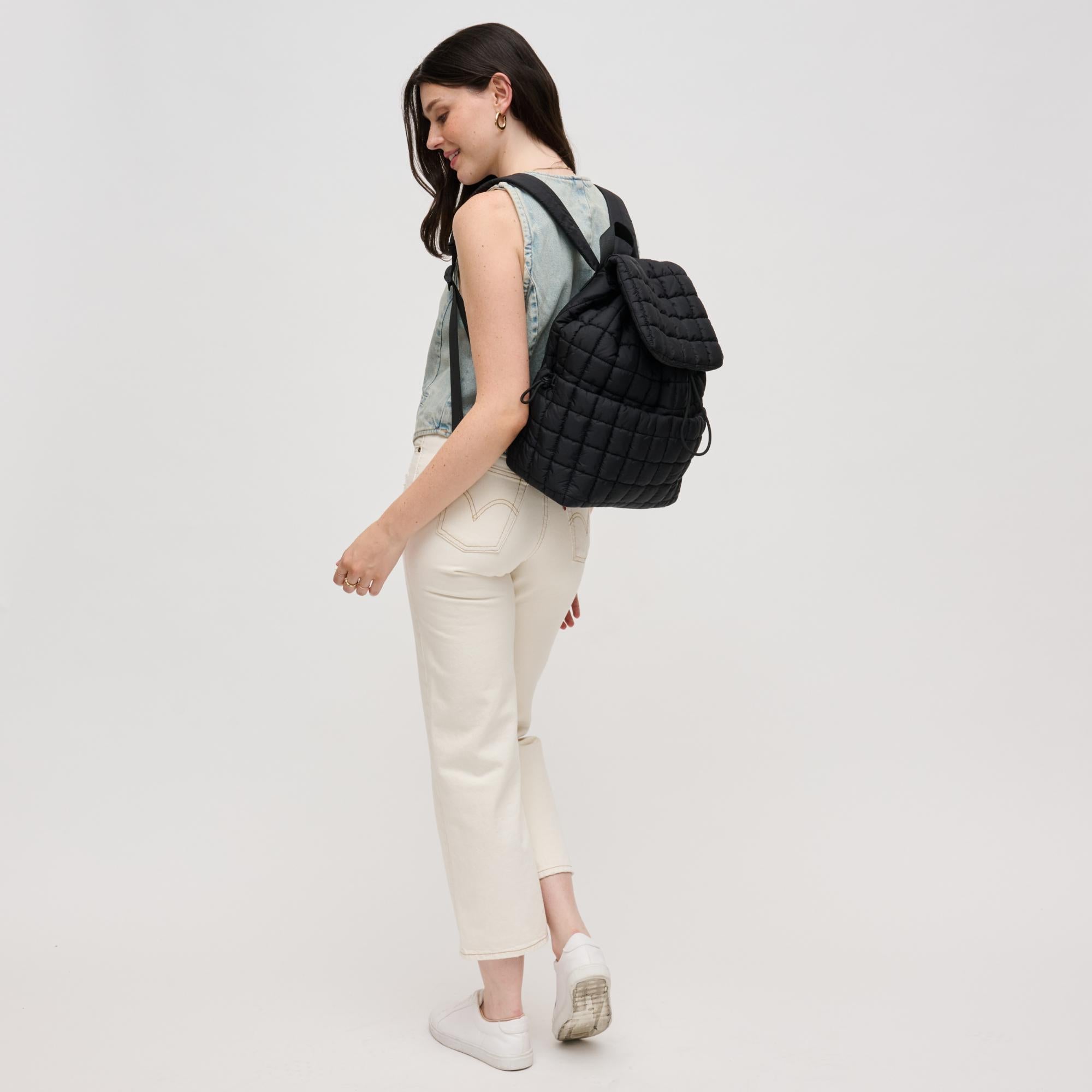 Alex Backpack - Lightweight Durable Laptop Backpack for Men & Women, Water-Resistant Travel Backpack with USB Charging Port - Perfect for Work, School, College & Outdoor Adventures