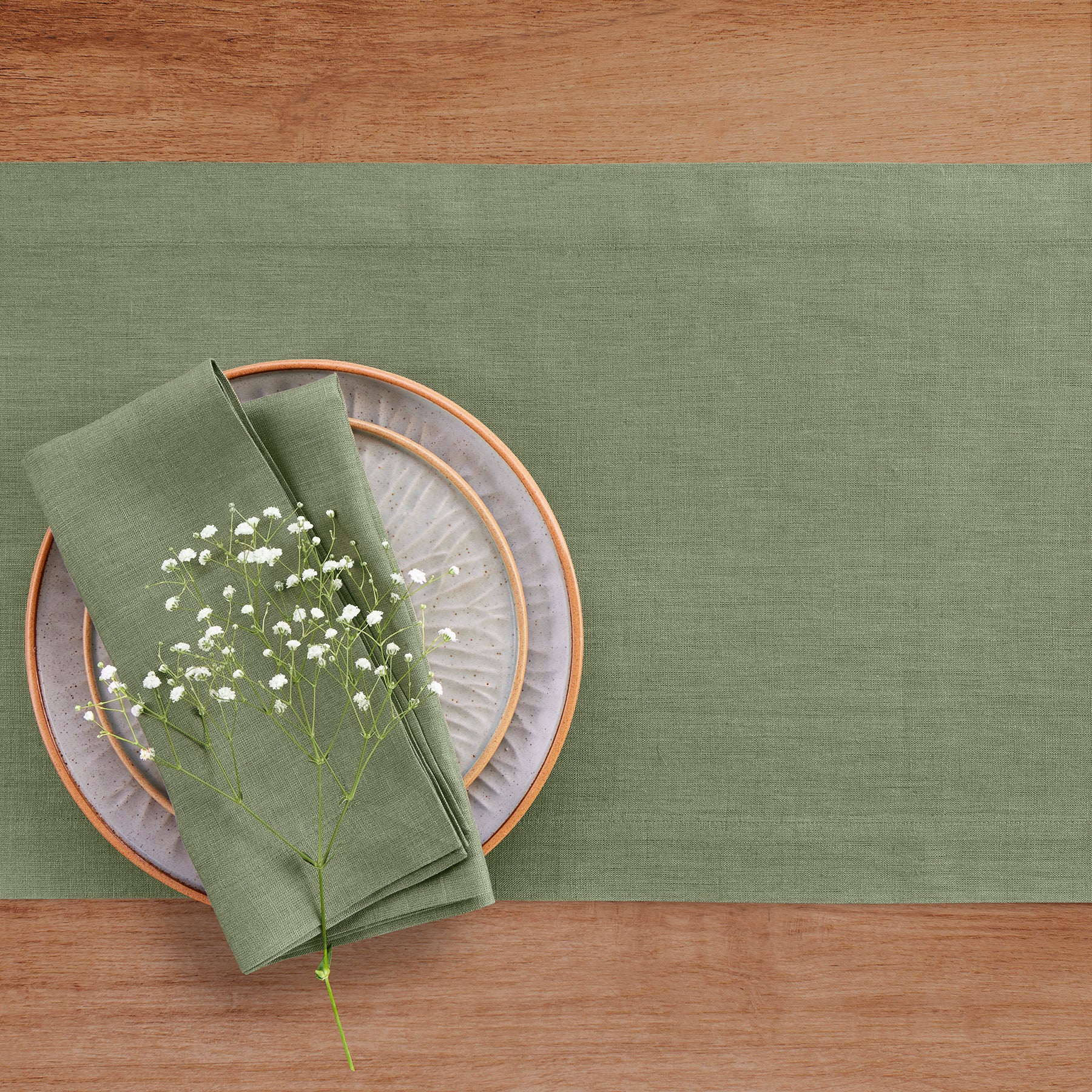 Elegant Fete Table Runner for Weddings, Parties & Events - Premium Decorative Dining Table Cloth for Home Decor & Special Occasions