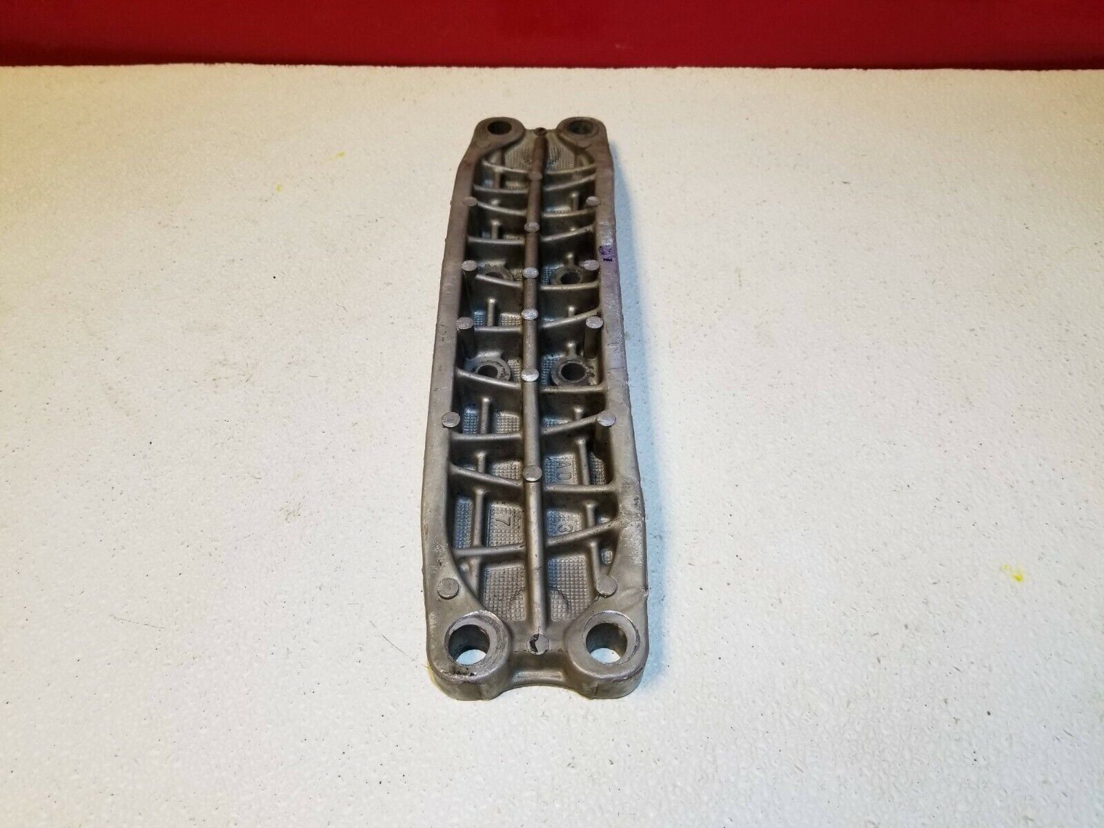Lexus GS300 Automatic Transmission Mount Bracket OEM 00 01 02 03 04 05 - Durable Replacement Part for Smooth Gear Shifting | Perfect for Transmission Repair & Maintenance