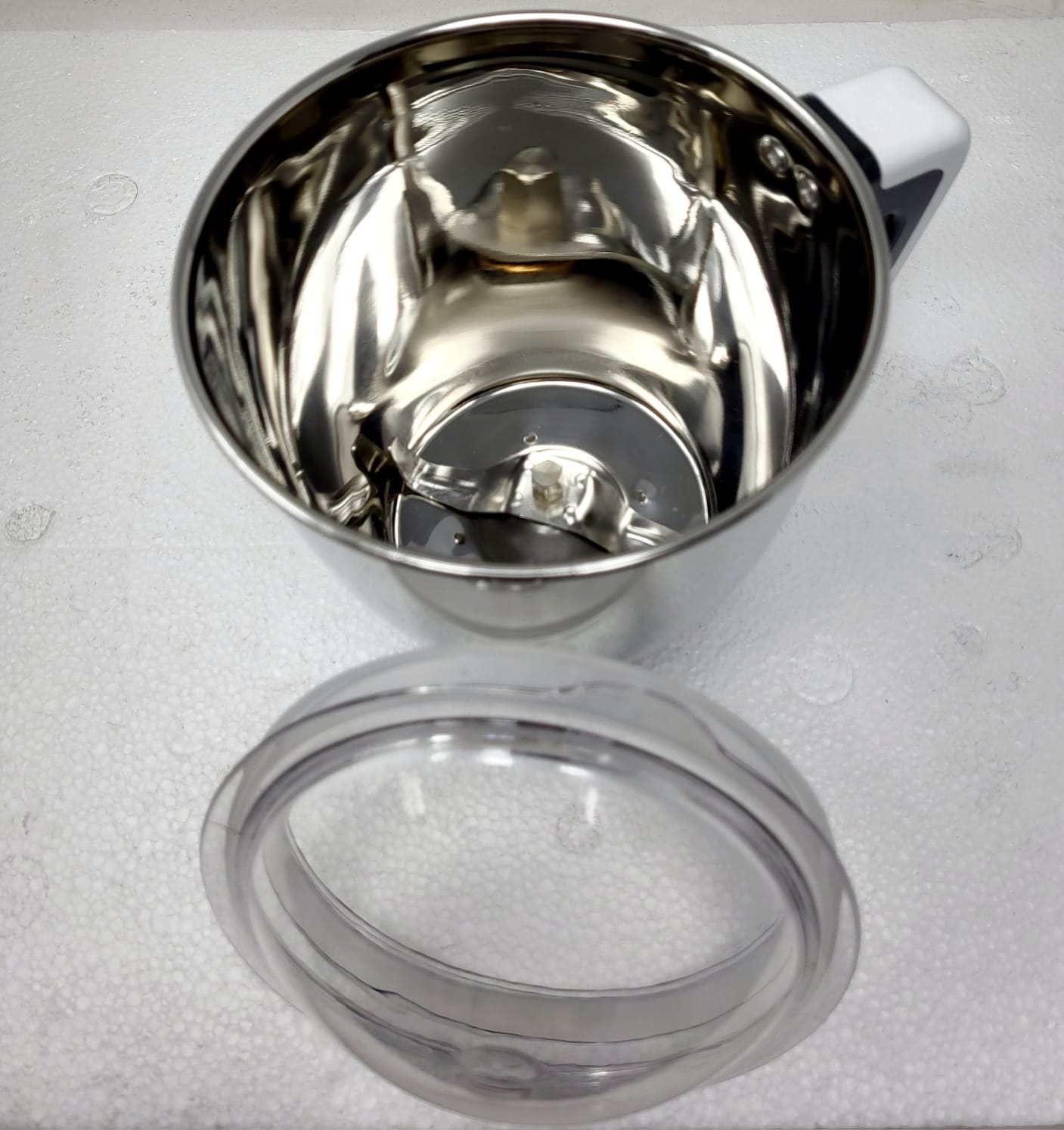 1.5L Butterfly Mixer Jar with Lid - Perfect for Blending, Juicing & Smoothie Making at Home