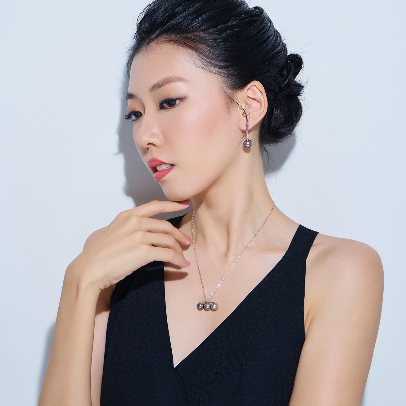 18K Solid Gold Saltwater Tahitian Pearl Necklace for Women - Elegant Luxury Jewelry Gift for Wedding, Anniversary & Special Occasions