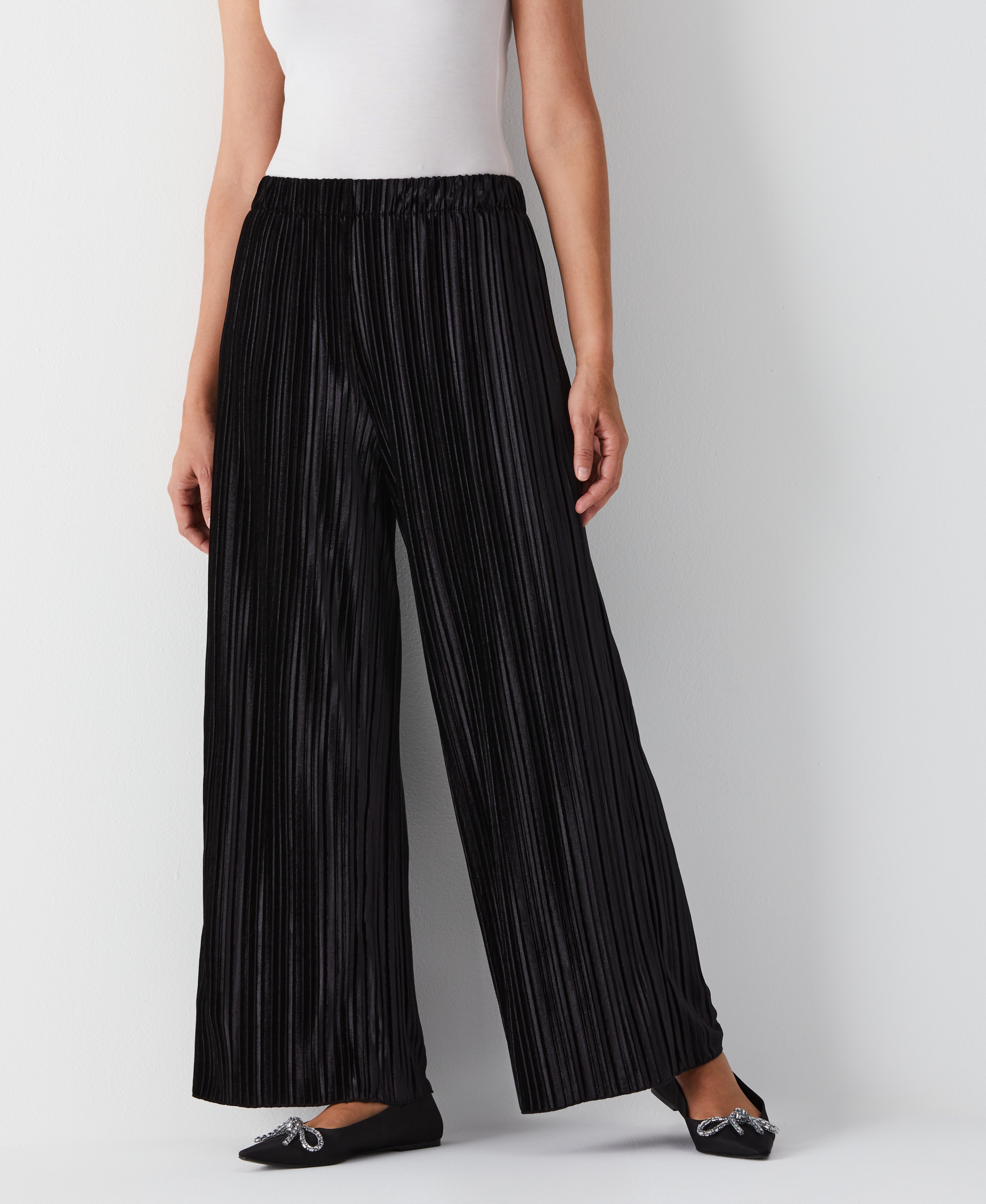 Stylish Pleated Velvet Wide Leg Pants for Women - Comfortable High Waist Palazzo Trousers - Perfect for Office, Party & Casual Wear