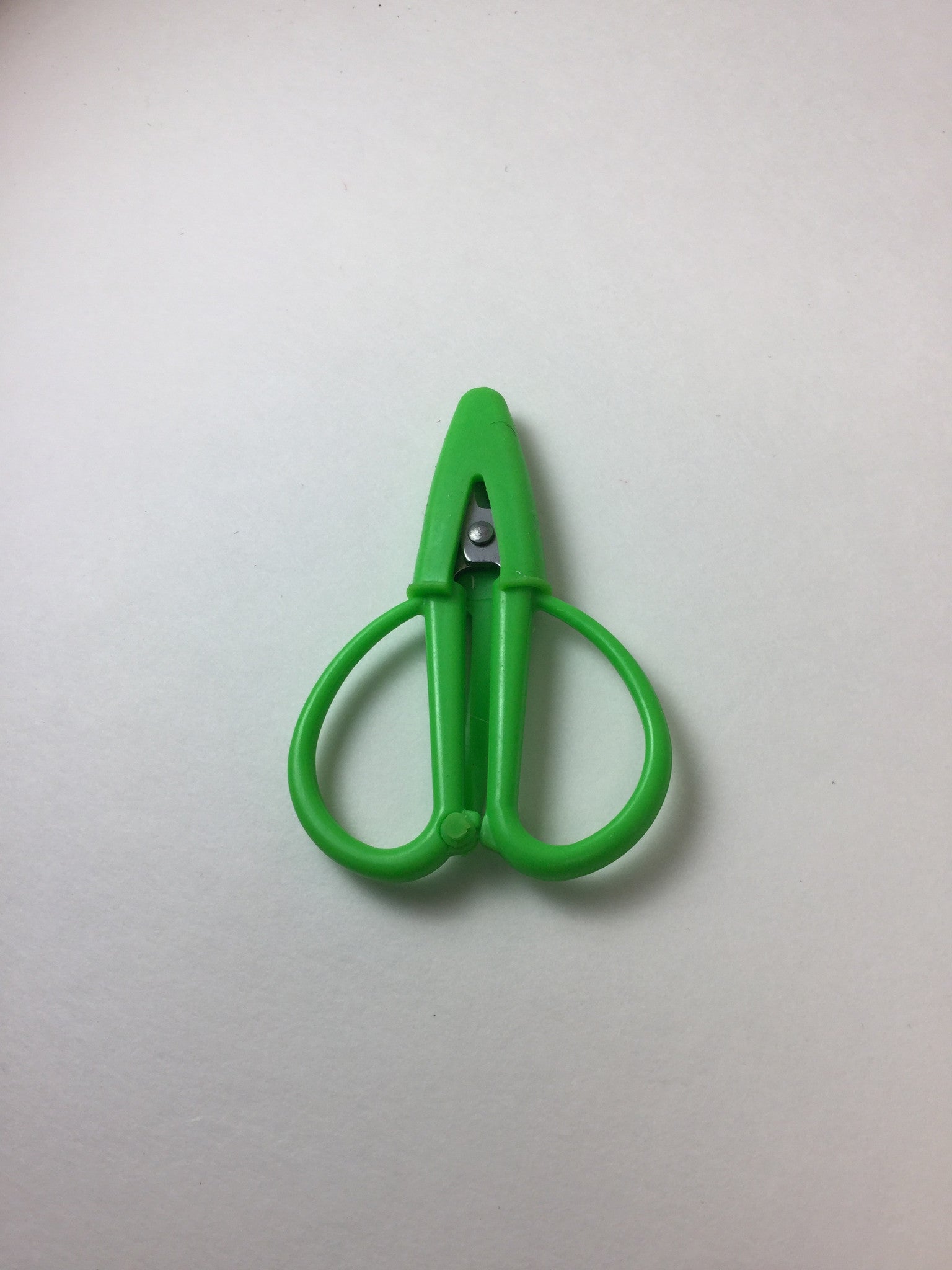 Super Snips Mini Scissors - Precision Crafting & Office Scissors for DIY, Sewing, Paper Cutting - Perfect for Craft Kits, School Supplies & Home Use