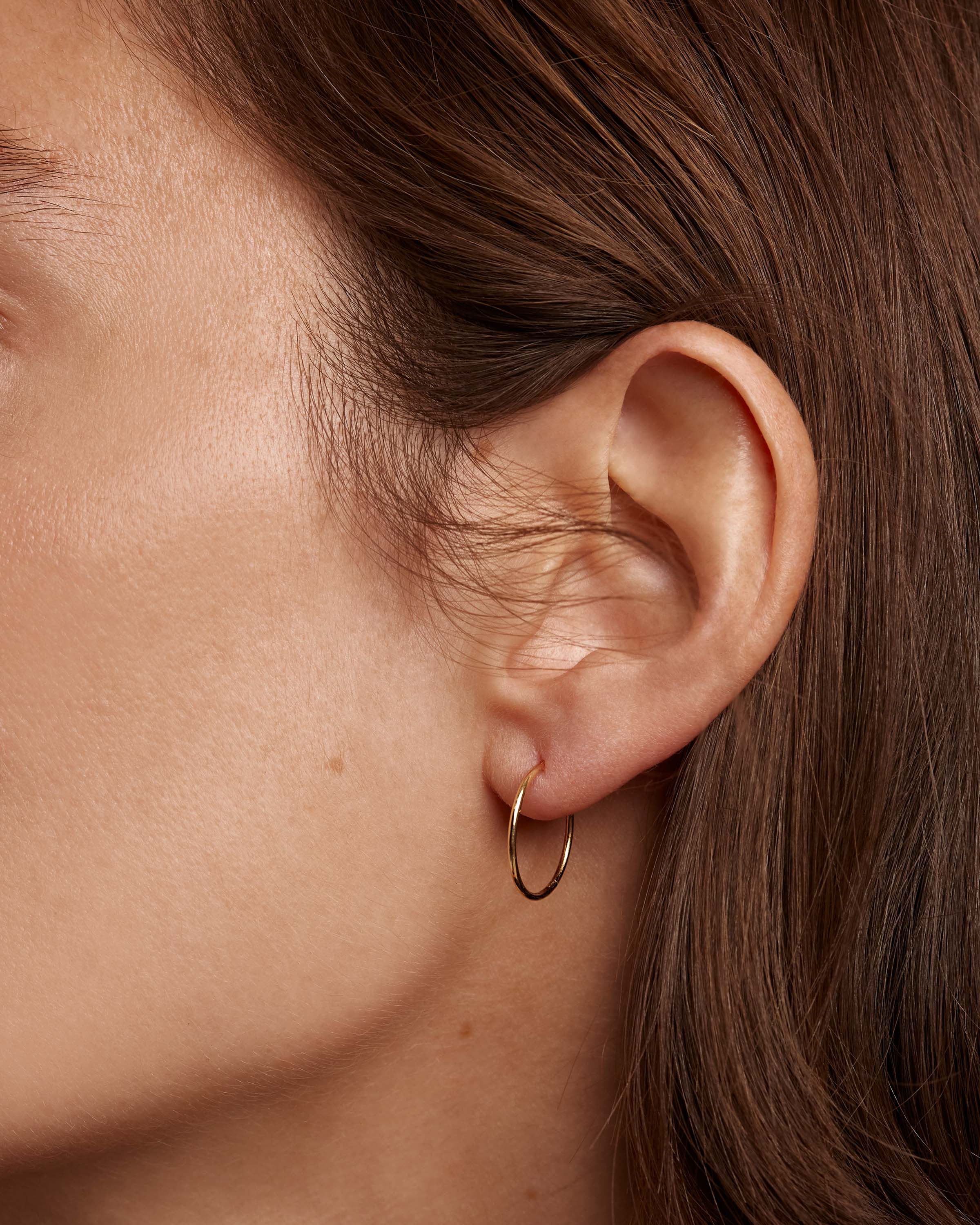 18K Gold Plated Medium Hoop Earrings for Women - Classic Elegant Everyday Jewelry for Casual & Formal Occasions