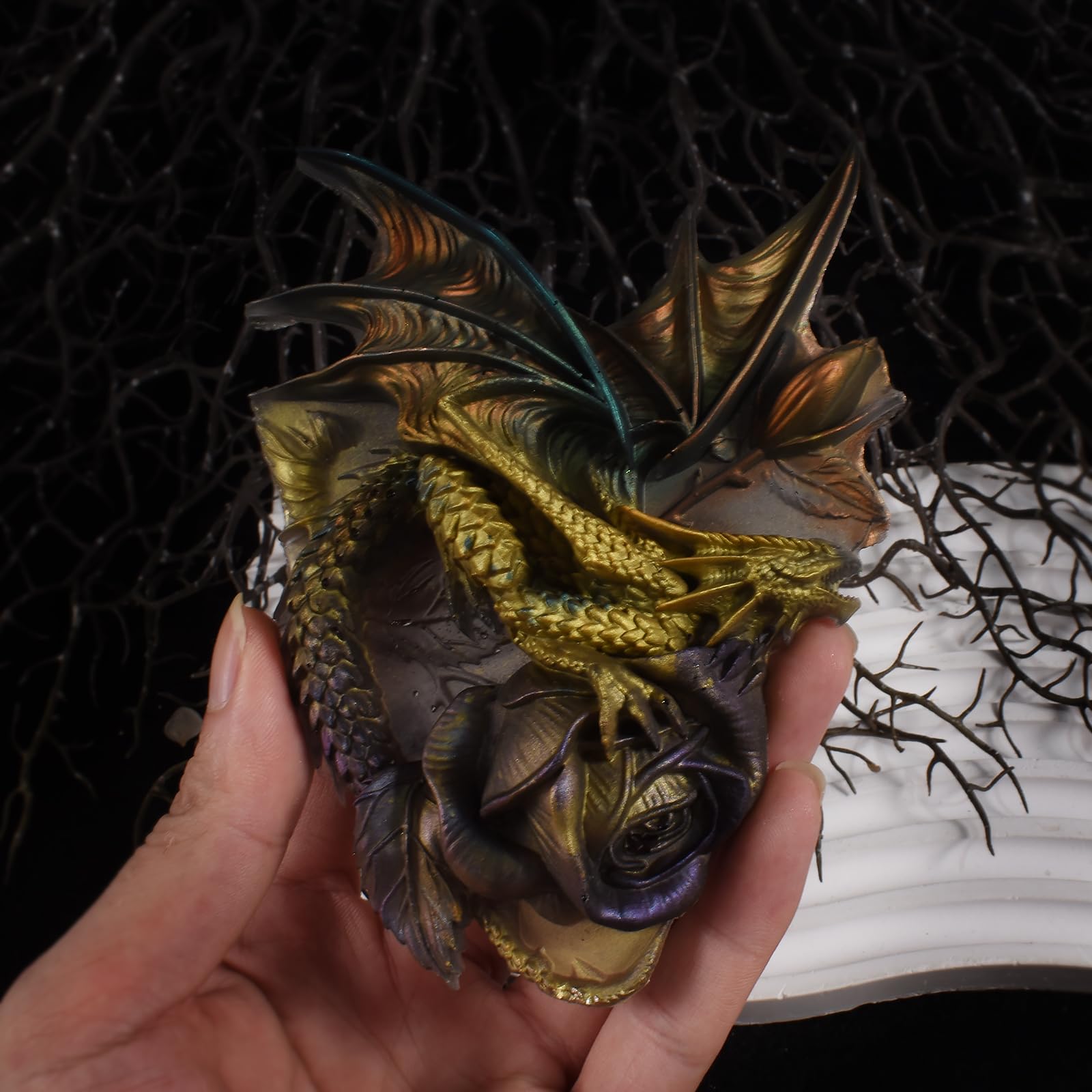Premium Large Rose Dragon Skull Dinosaur Resin Molds - Thick Flexible Silicone Molds for DIY Candle Making, Soap Crafting & Gothic Home Decor - Perfect for Halloween Decorations, Gothic Wedding Centerpieces & Dark Fantasy Art Projects