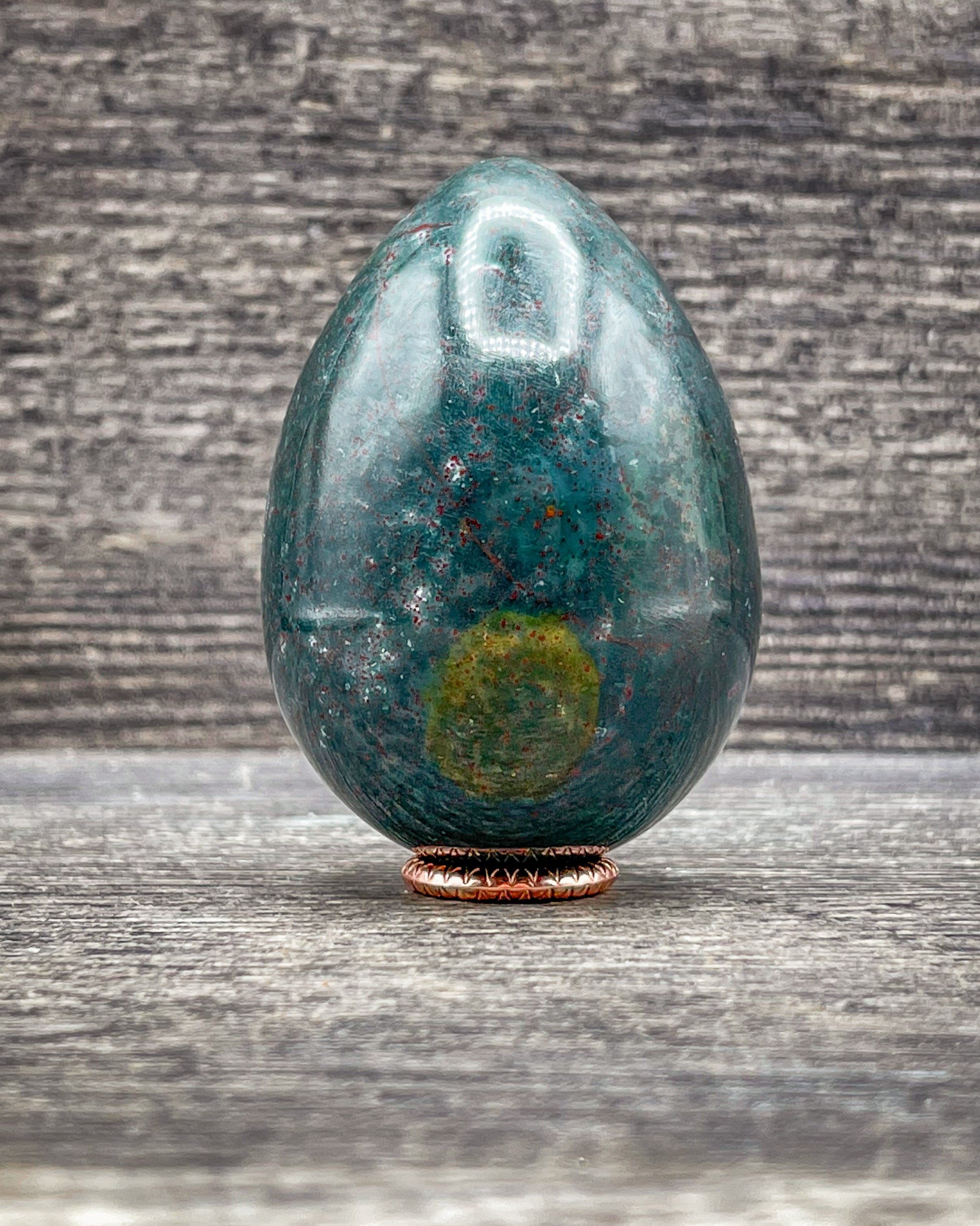 180g Bloodstone Egg - Natural Healing Crystal for Meditation, Reiki & Energy Balancing - Perfect for Home Decor, Yoga & Spiritual Practices