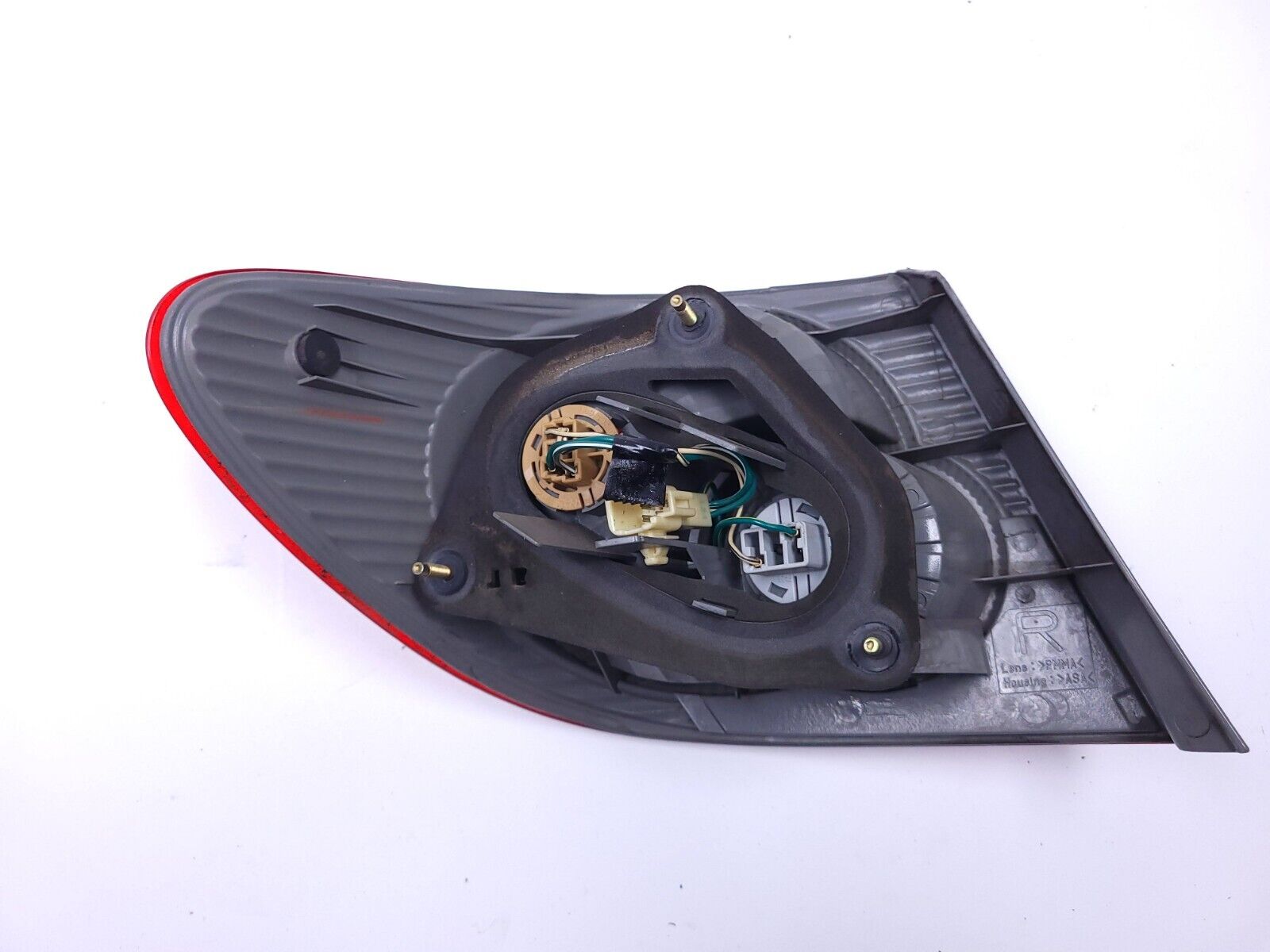 2003-2008 Toyota Corolla Replacement Tail Light Assembly Set - Left & Right Side OEM Style - Perfect for Night Driving & Enhanced Vehicle Safety