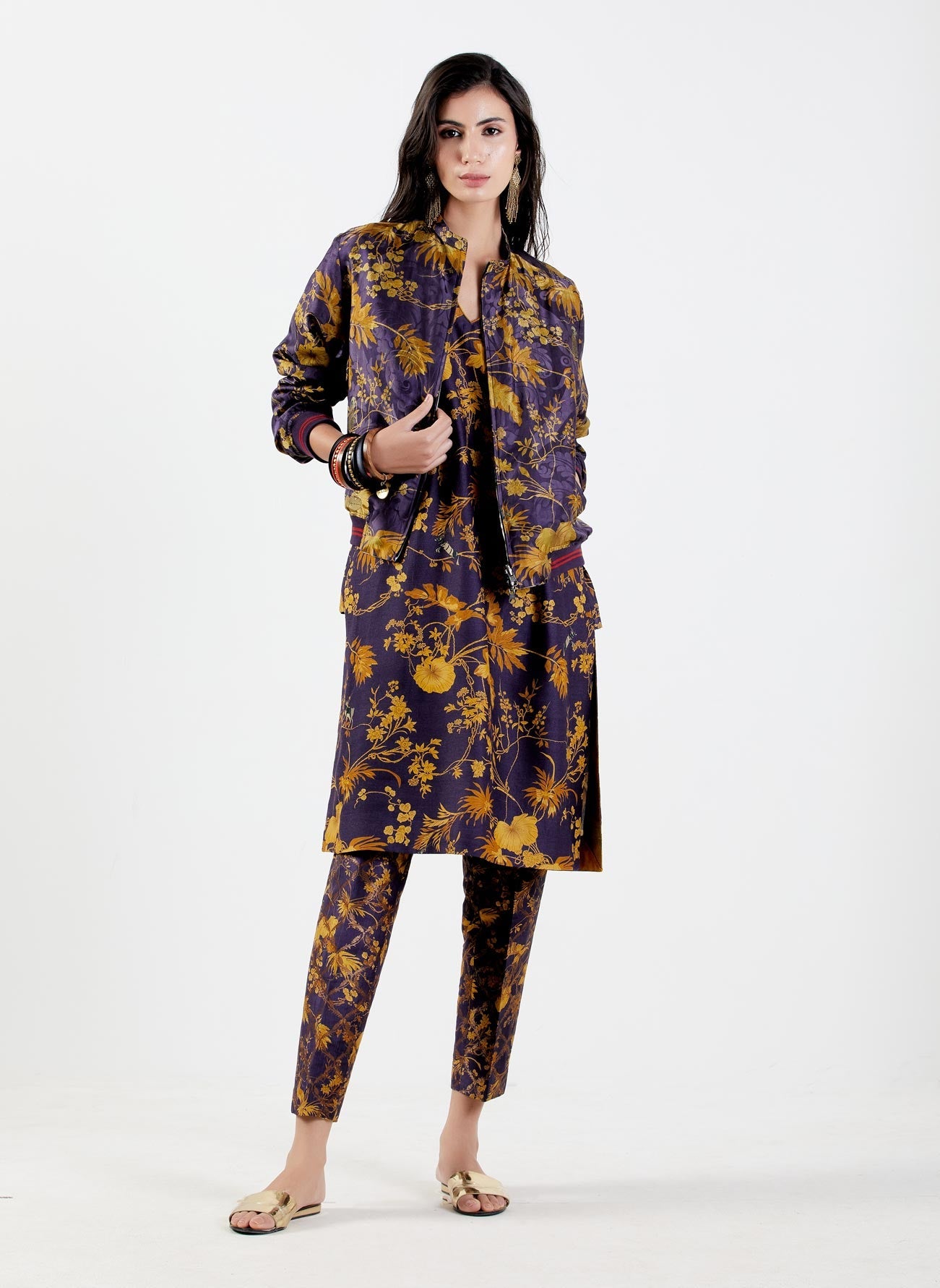 Janbaaz Men's Silk Bomber Jacket - Gold Damask Pattern - Stylish Lightweight Jacket for Casual Wear & Night Out