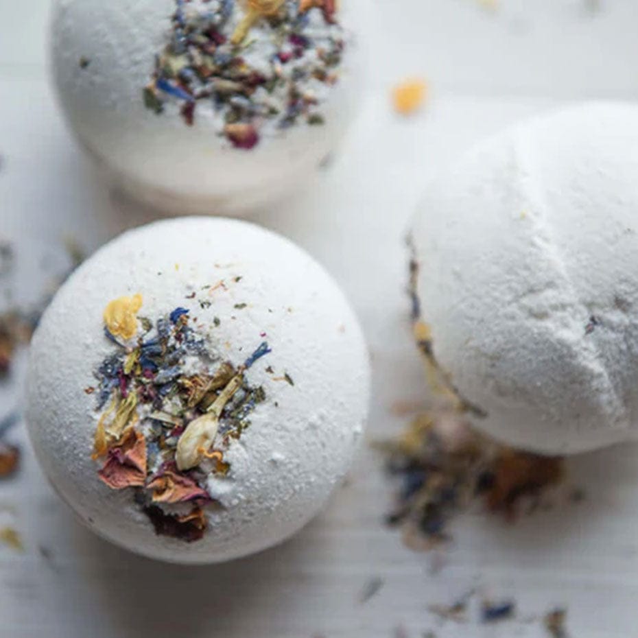 Luxury Bath Bomb Gift Set - Natural Essential Oils for Relaxation & Self Care | Perfect for Spa Nights, Birthday Gifts & Stress Relief