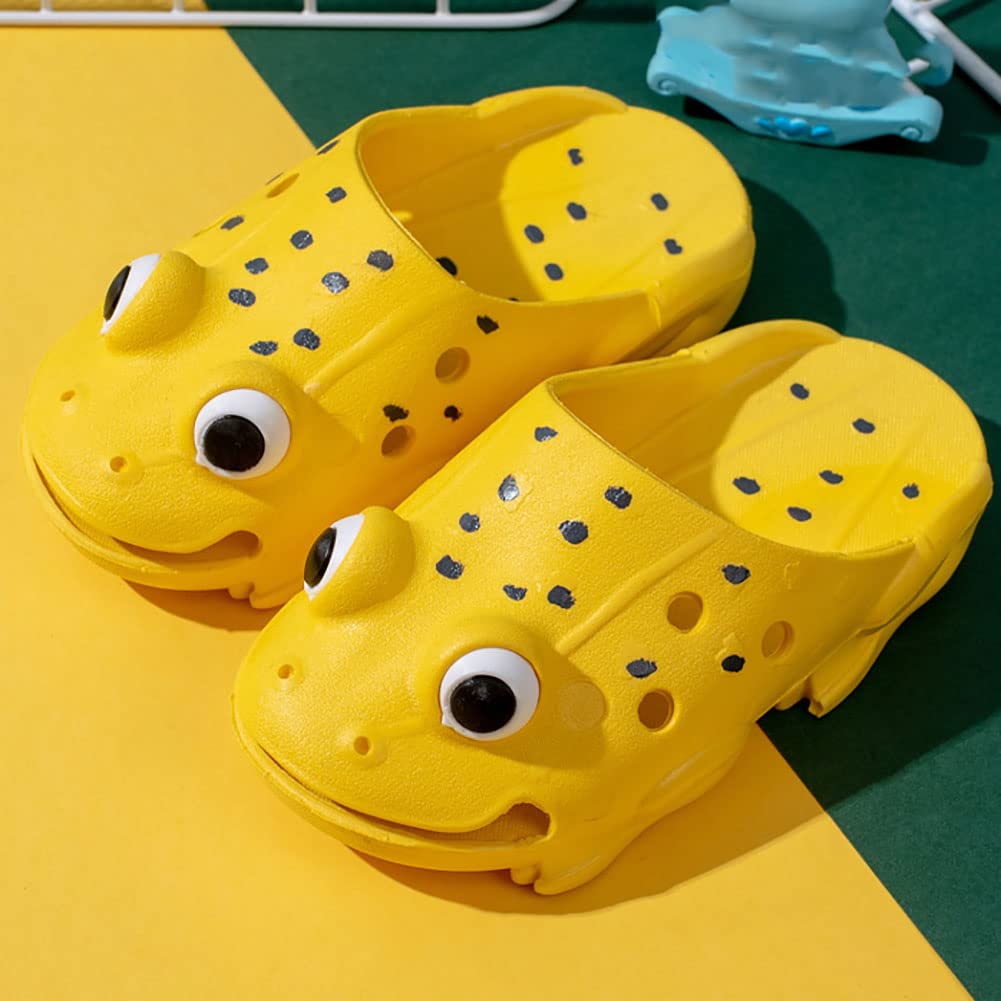 Funny Frog Slippers for Men & Women - Cute Cartoon Animal House Shoes, Non-Slip Bathroom & Pool Slides - Perfect for Indoor, Spa, Beach & Lounging