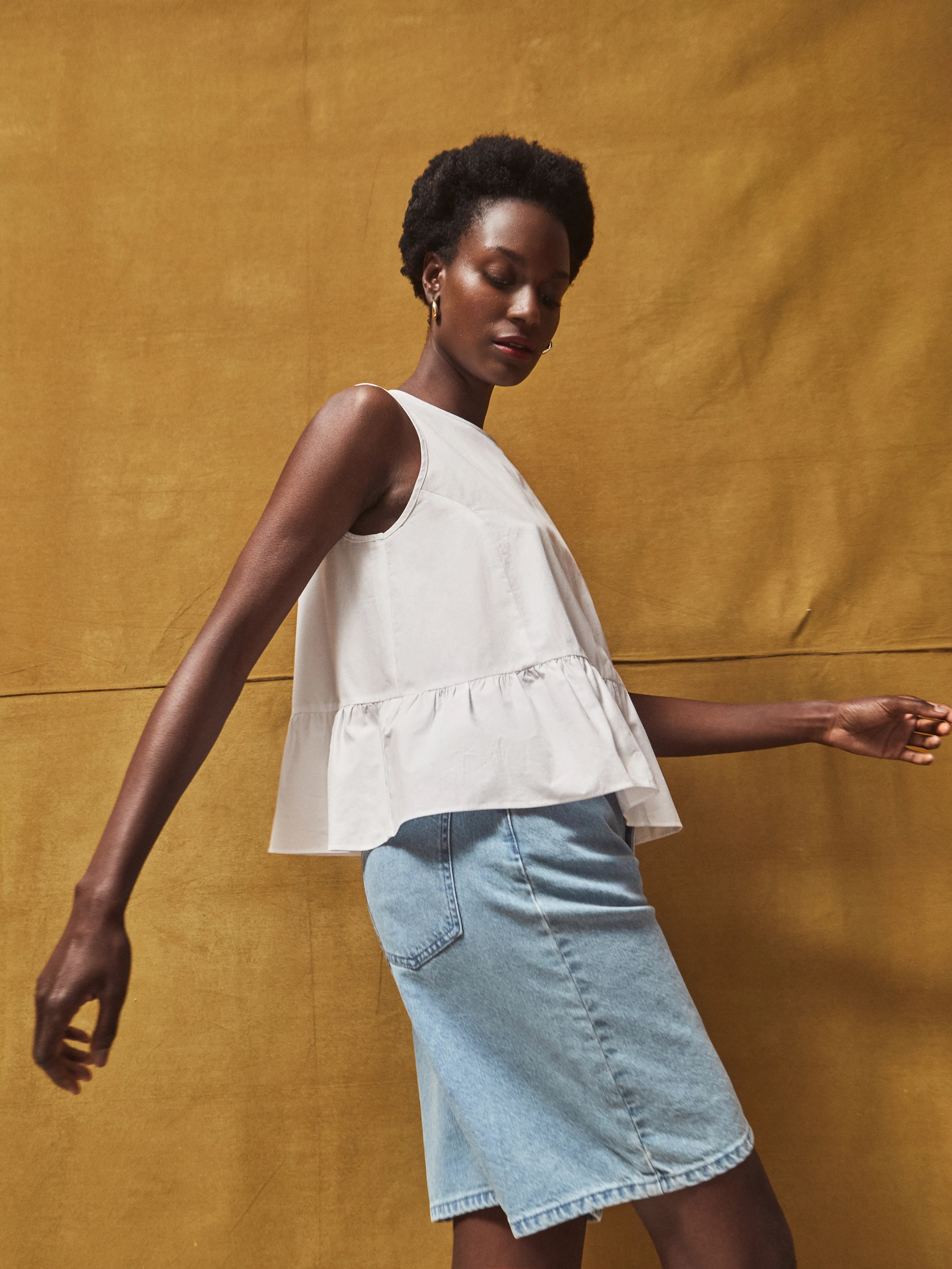 Elegant White Cotton Top with Frill Hem - Perfect for Casual Outings, Summer Dresses & Boho Fashion