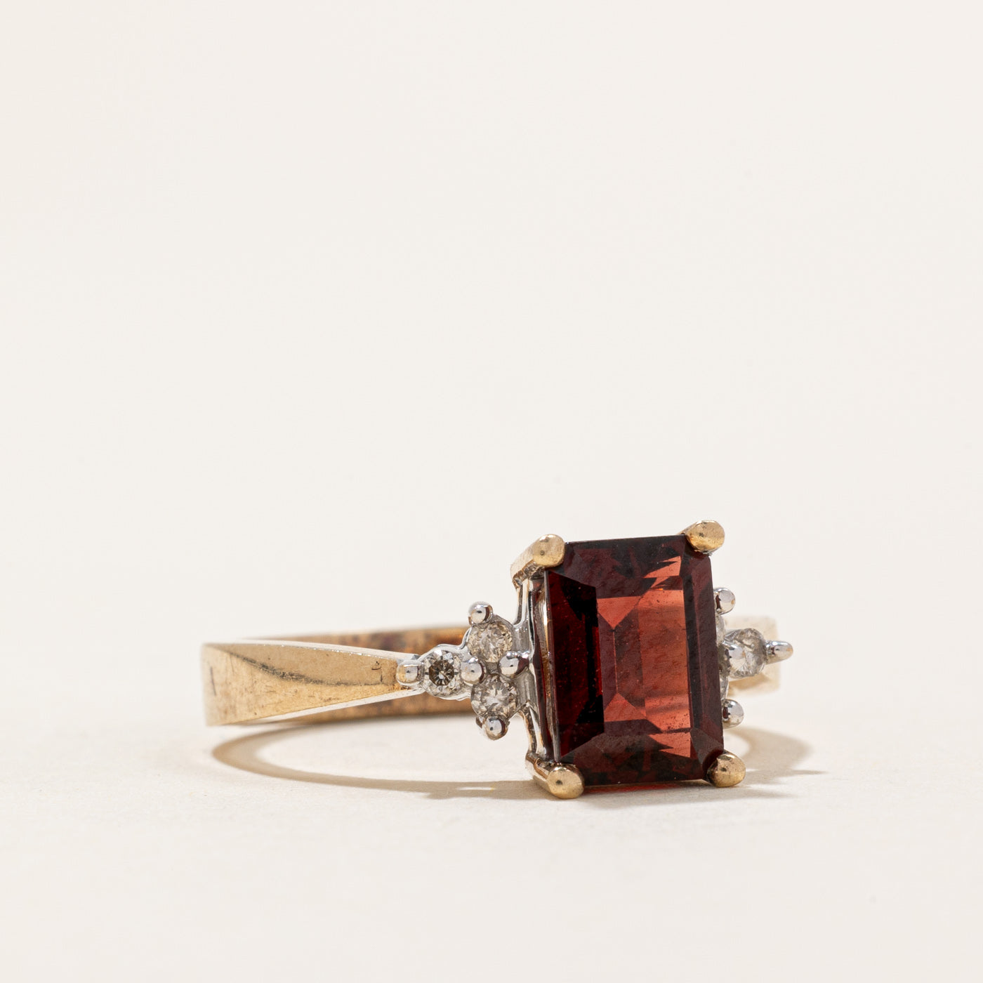 Garnet & Diamond Reverse Tapered Ring - 2.00ct Garnet & 0.09ctw Diamond - Size 6.5 - Elegant Wedding Band, Anniversary Gift for Her, Valentine's Day Jewelry