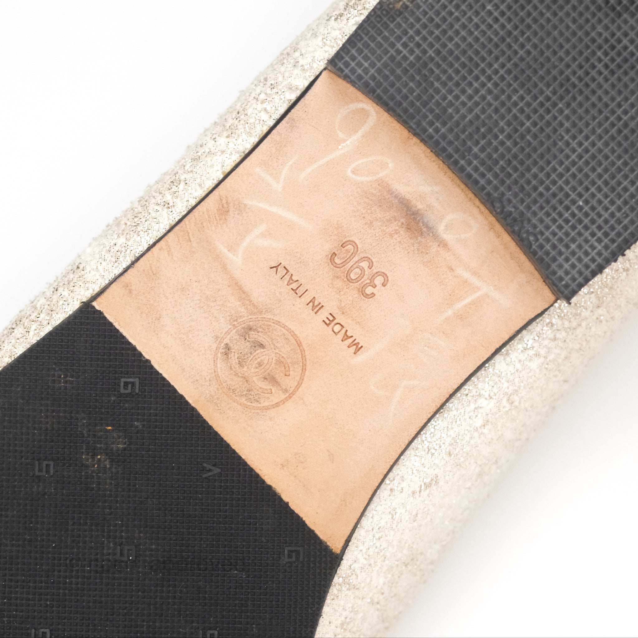 Chanel Glitter Ballerina Flats in Ivory & Black - Size 39 | Women's Luxury Fashion Shoes for Parties, Weddings & Evening Events
