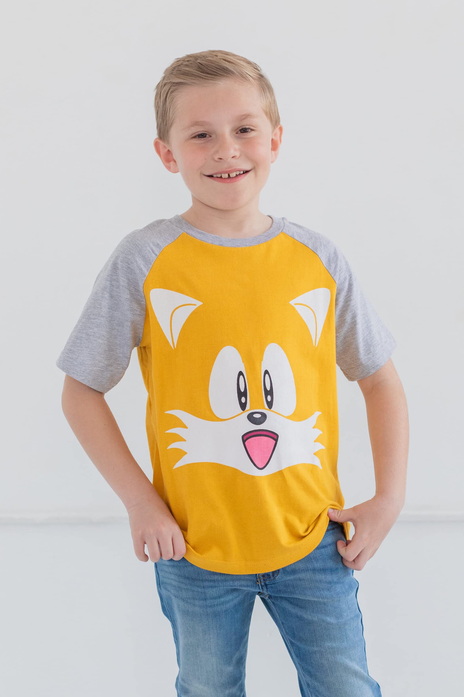 SEGA Tails Sonic The Hedgehog Knuckles Shadow 3-Pack Graphic T-Shirts for Kids - Toddler to Big Kid Sizes - Perfect for Playdates, Birthday Gifts & Video Game Fans