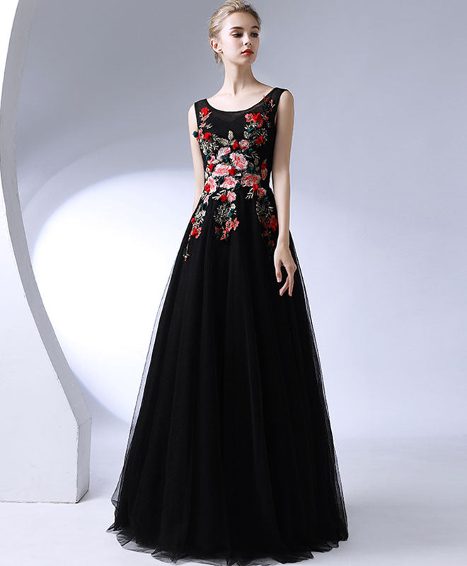 Elegant Black Round Neck Long Prom Dress for Women - Formal Evening Gown for Homecoming, Ball & Special Occasions