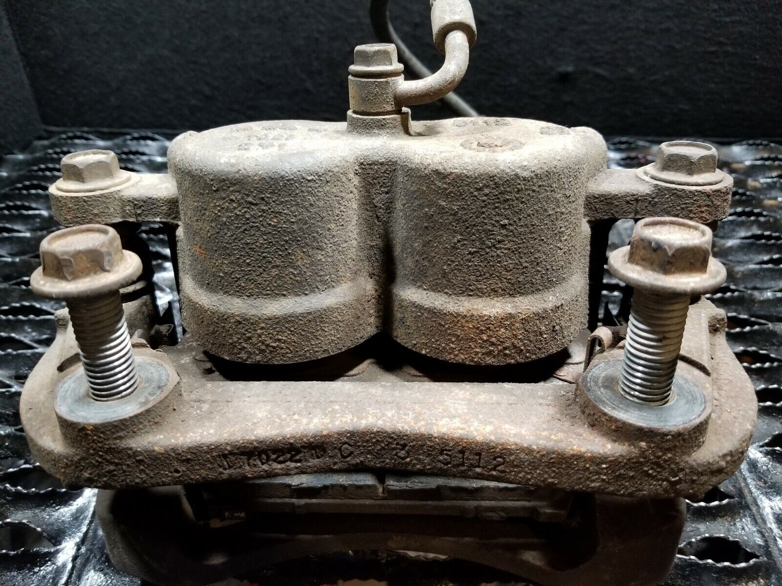 04 05 06 07 Infiniti QX56 Front Left Driver Side Brake Caliper OEM Replacement - Perfect for Smooth Braking & Safe Driving