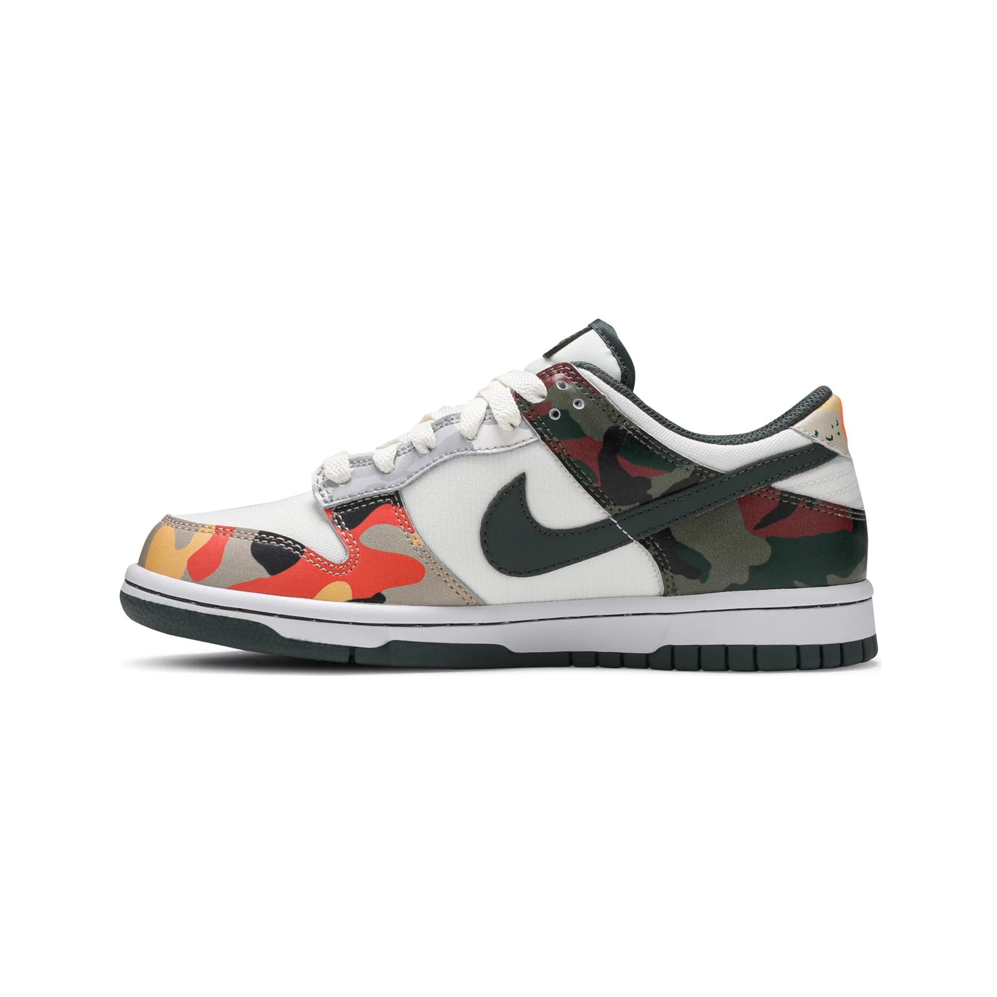 Nike Dunk Low SE 'Sail Multi Camo' GS Sneakers - Women's & Girls' Casual Shoes for Streetwear, Skateboarding & Everyday Fashion