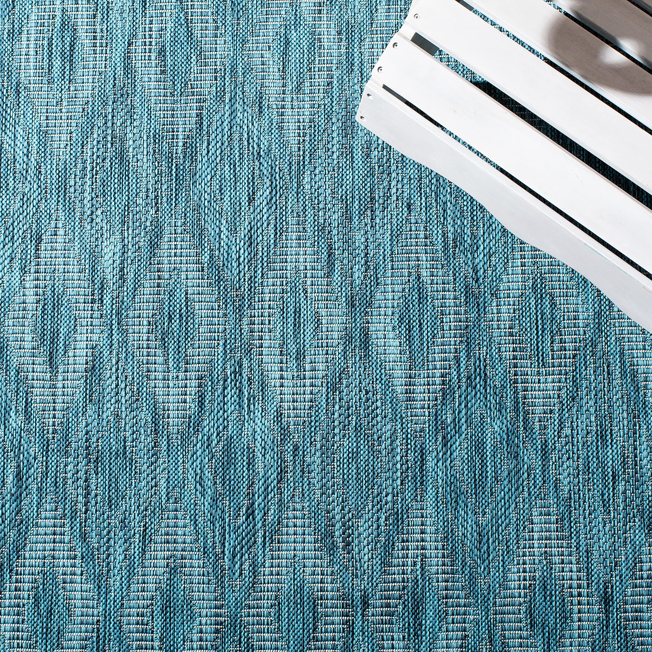 SAFAVIEH Courtyard Collection 6'7
