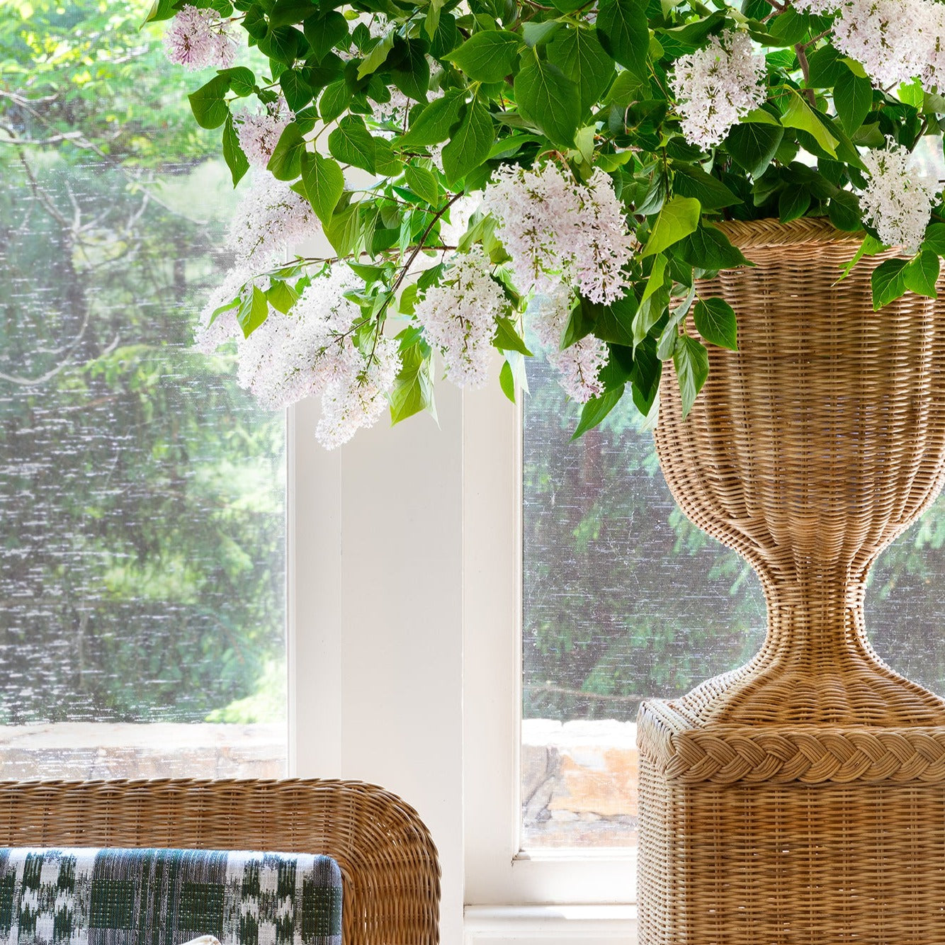 Braided Square Pedestal Stand - Elegant Home Decor for Plants, Sculptures & Display Items | Perfect for Living Room, Bedroom & Office Decorations