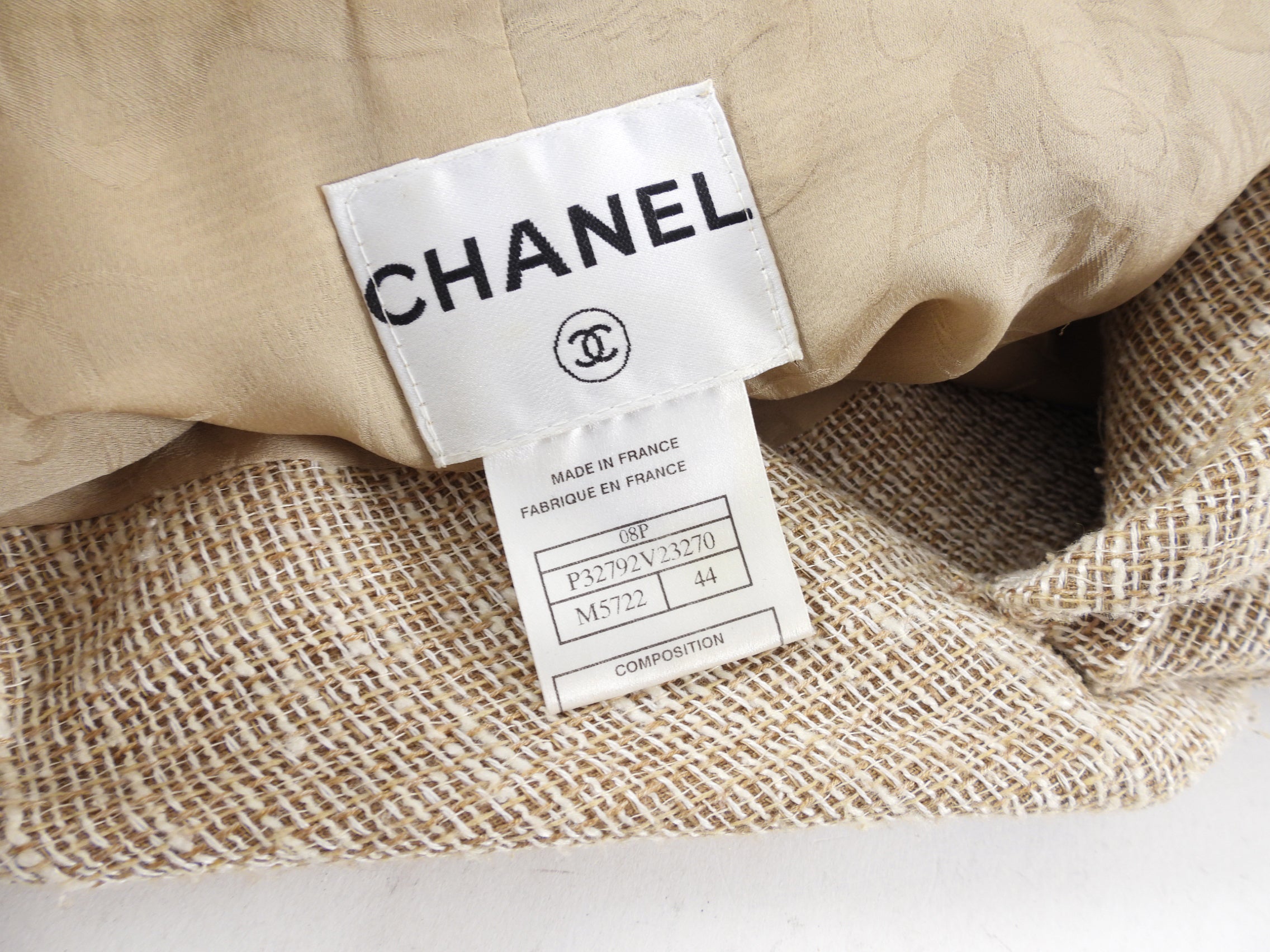 Chanel 08P Beige Linen Blend Flare Jacket Women's Size FR44 (US 12/L) - Elegant Spring/Summer Blazer for Office & Casual Outings