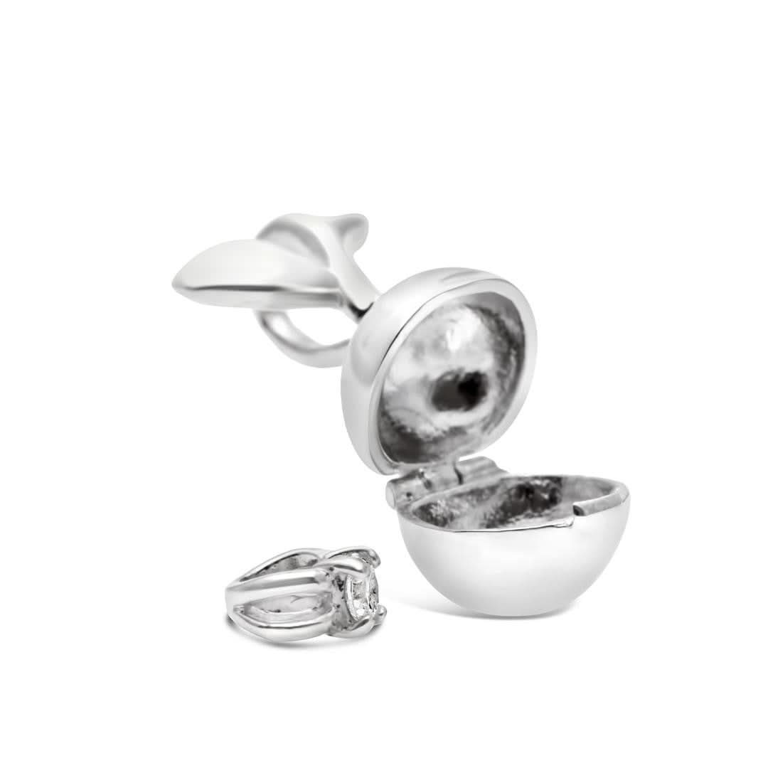 Magical Charm Silver Apple Love Pendant Necklace - Perfect for Valentine's Day Gifts, Anniversary Presents & Romantic Occasions