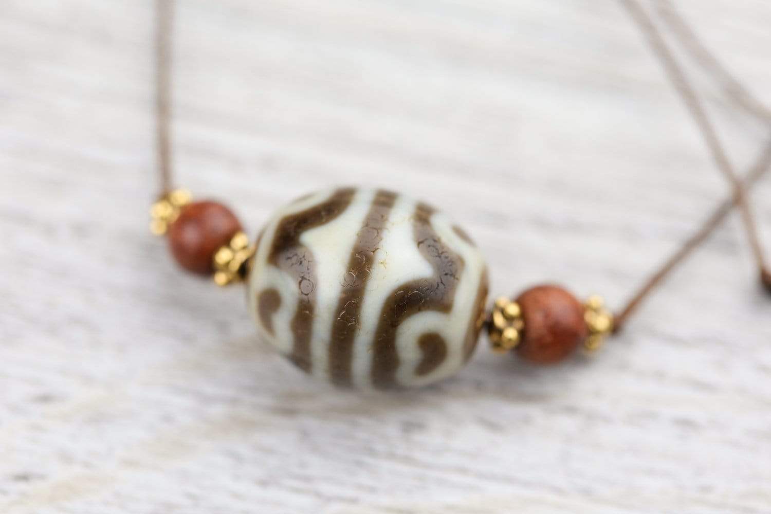 Authentic Tibetan Dzi Bead Necklace - Ancient Goodwill Treasure Vase Design - Spiritual Jewelry for Meditation & Energy Protection | Perfect for Yoga, Buddhist Practices & Unique Gift Giving