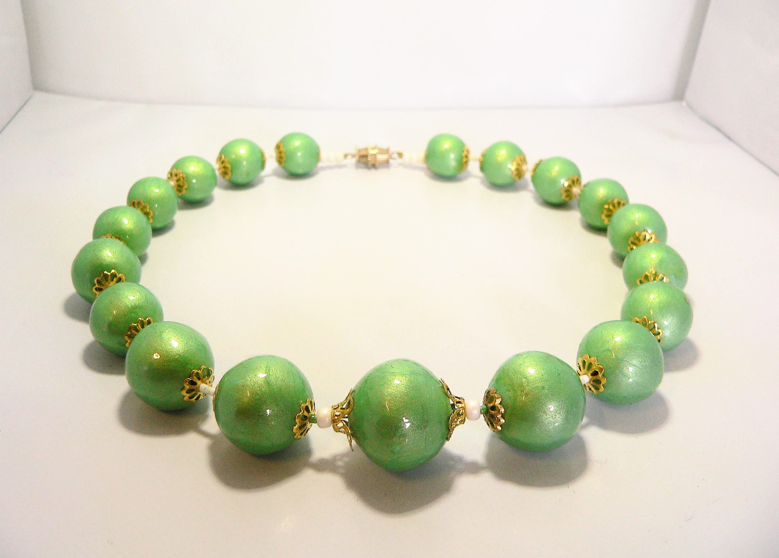 Stylish Ceramic Charm Ball Necklace for Women - Emerald Green Jewelry | Perfect for Casual Wear, Parties & Gift Giving