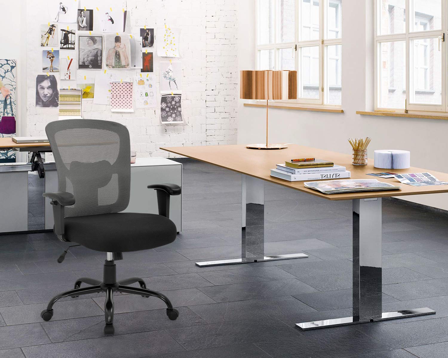 Big and Tall Office Chair 400lbs Capacity - Extra Wide Seat Ergonomic Mesh Computer Chair with Lumbar Support & Adjustable Arms - Heavy Duty Swivel Rolling Task Chair for Large People (Grey) - Perfect for Home Office, Gaming, and Long Work Sessions